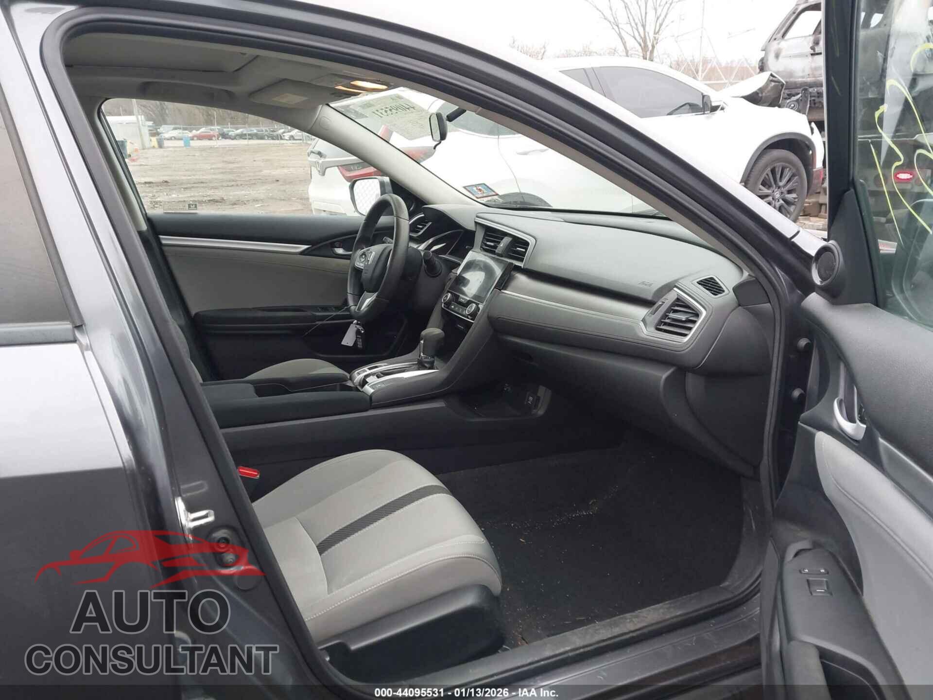 HONDA CIVIC 2018 - 2HGFC2F78JH600085