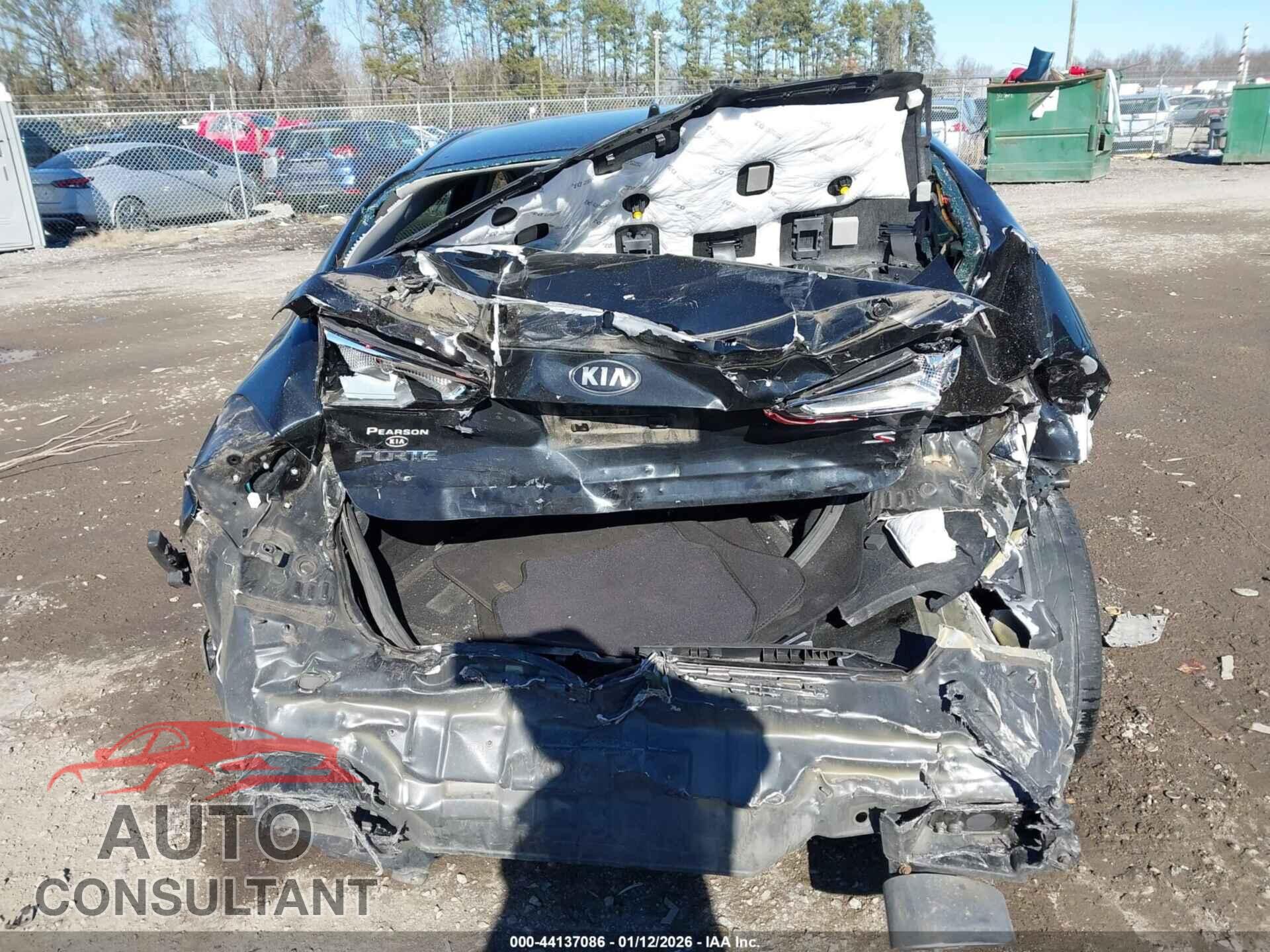 KIA FORTE 2017 - 3KPFL4A70HE017615