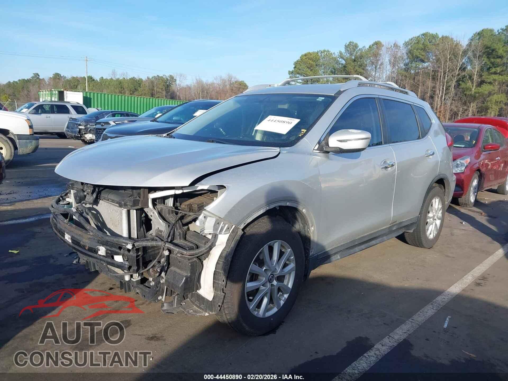 NISSAN ROGUE 2017 - KNMAT2MT4HP528736