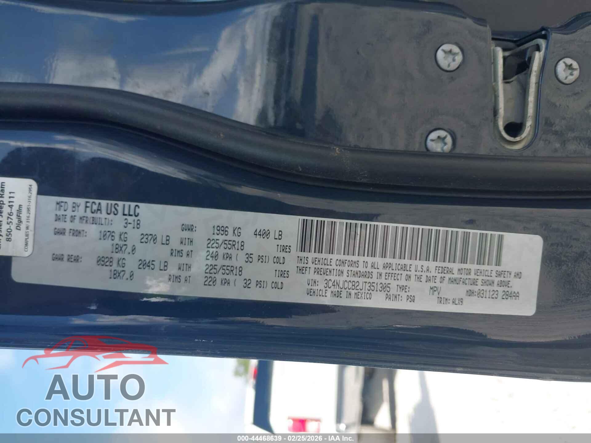 JEEP COMPASS 2018 - 3C4NJCCB2JT351305