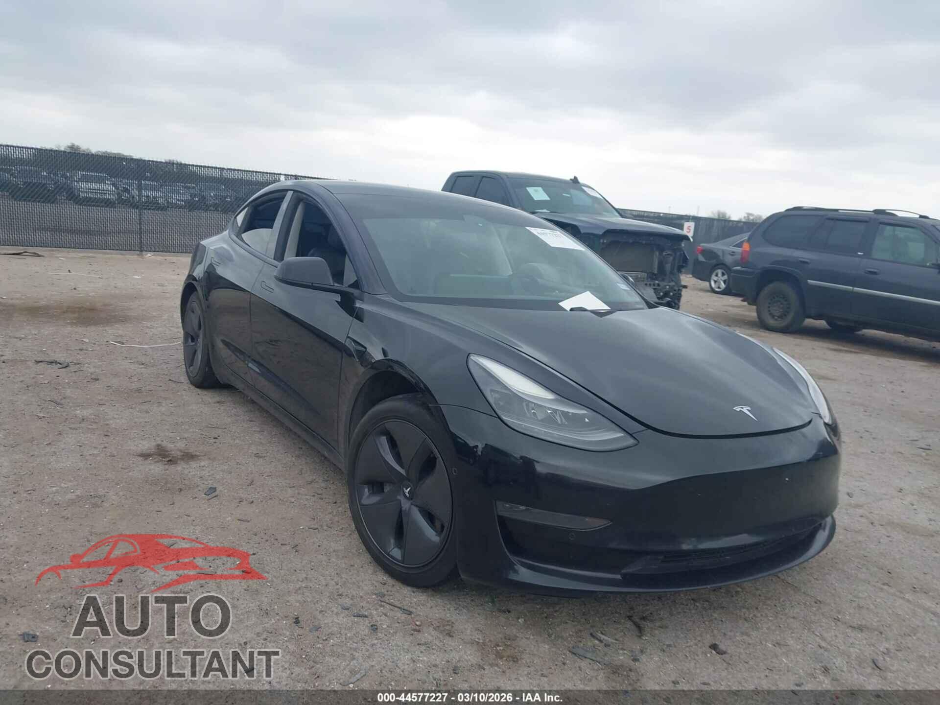 TESLA MODEL 3 2021 - 5YJ3E1EA1MF920894