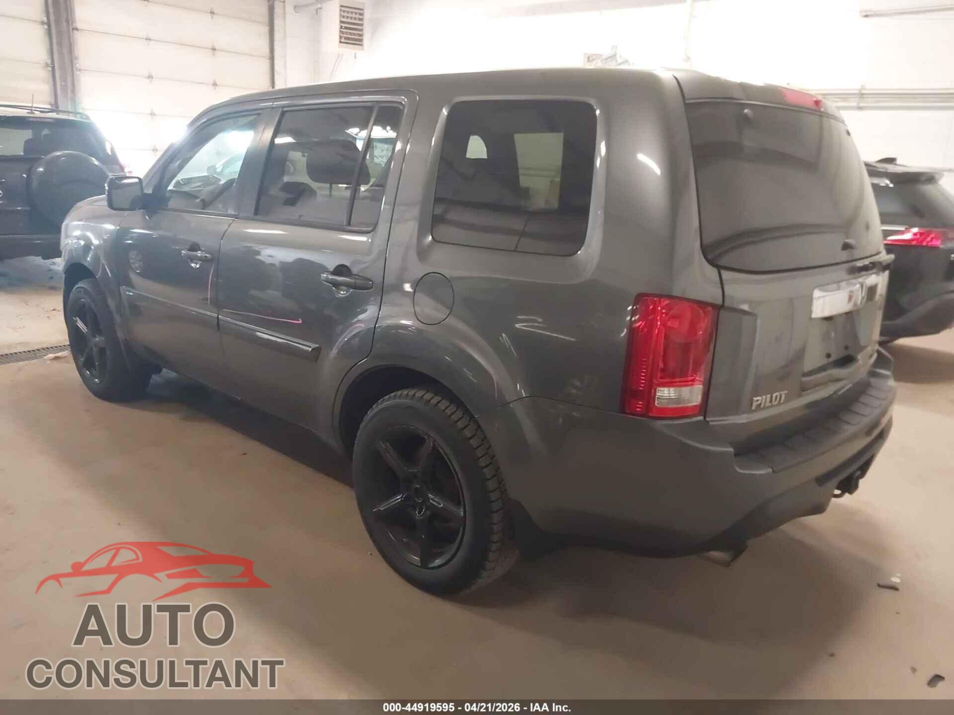 HONDA PILOT 2012 - 5FNYF4H50CB081063