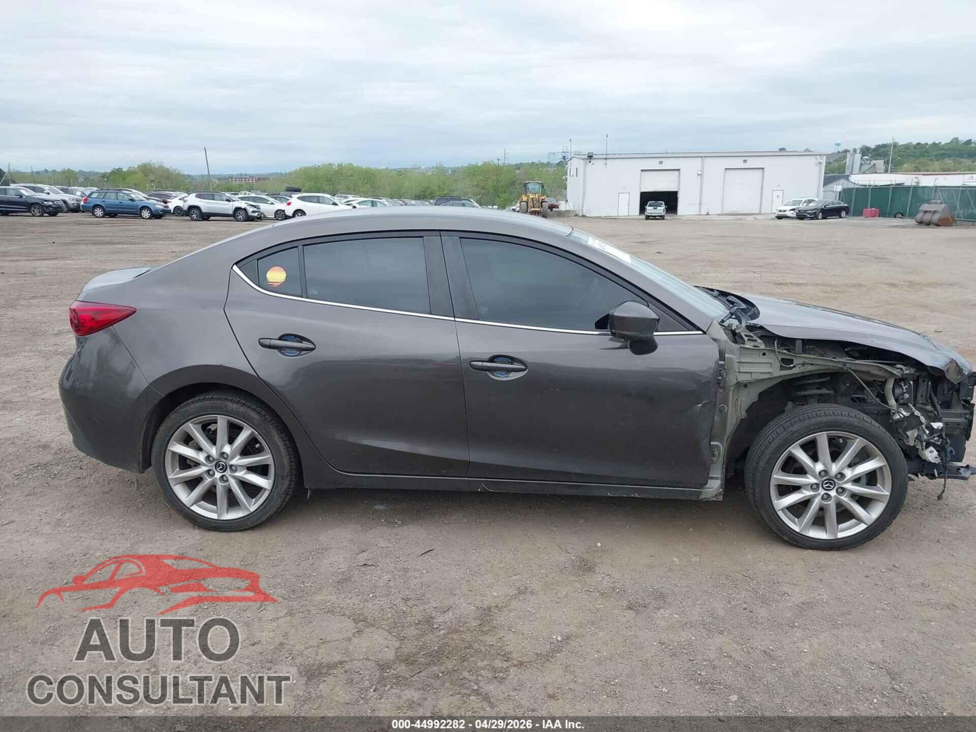 MAZDA MAZDA3 2017 - 3MZBN1V70HM110641