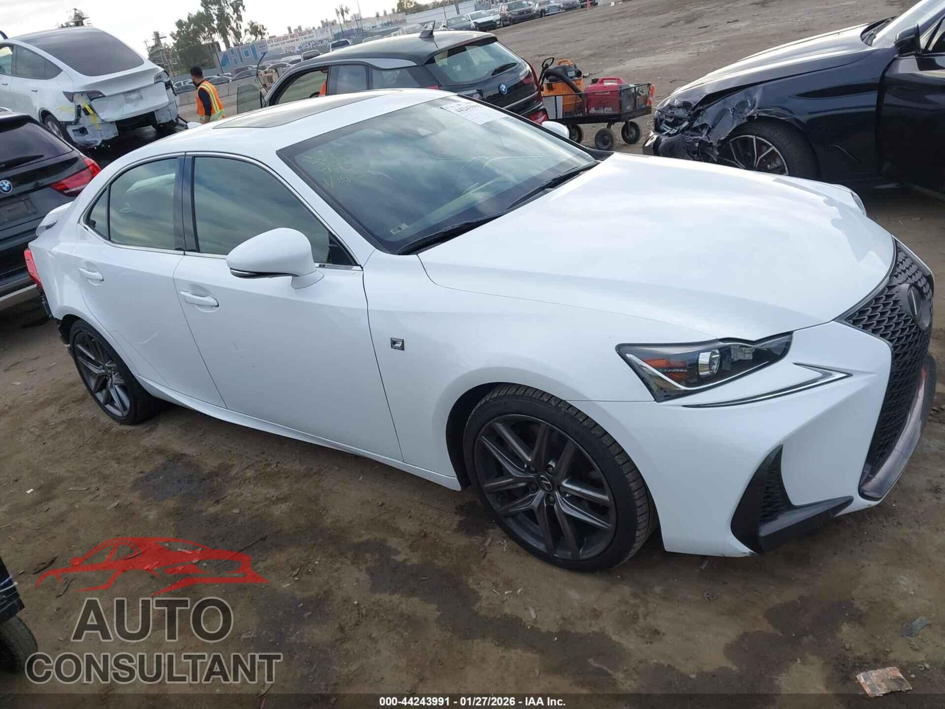 LEXUS IS 200T 2017 - JTHBA1D27H5059549