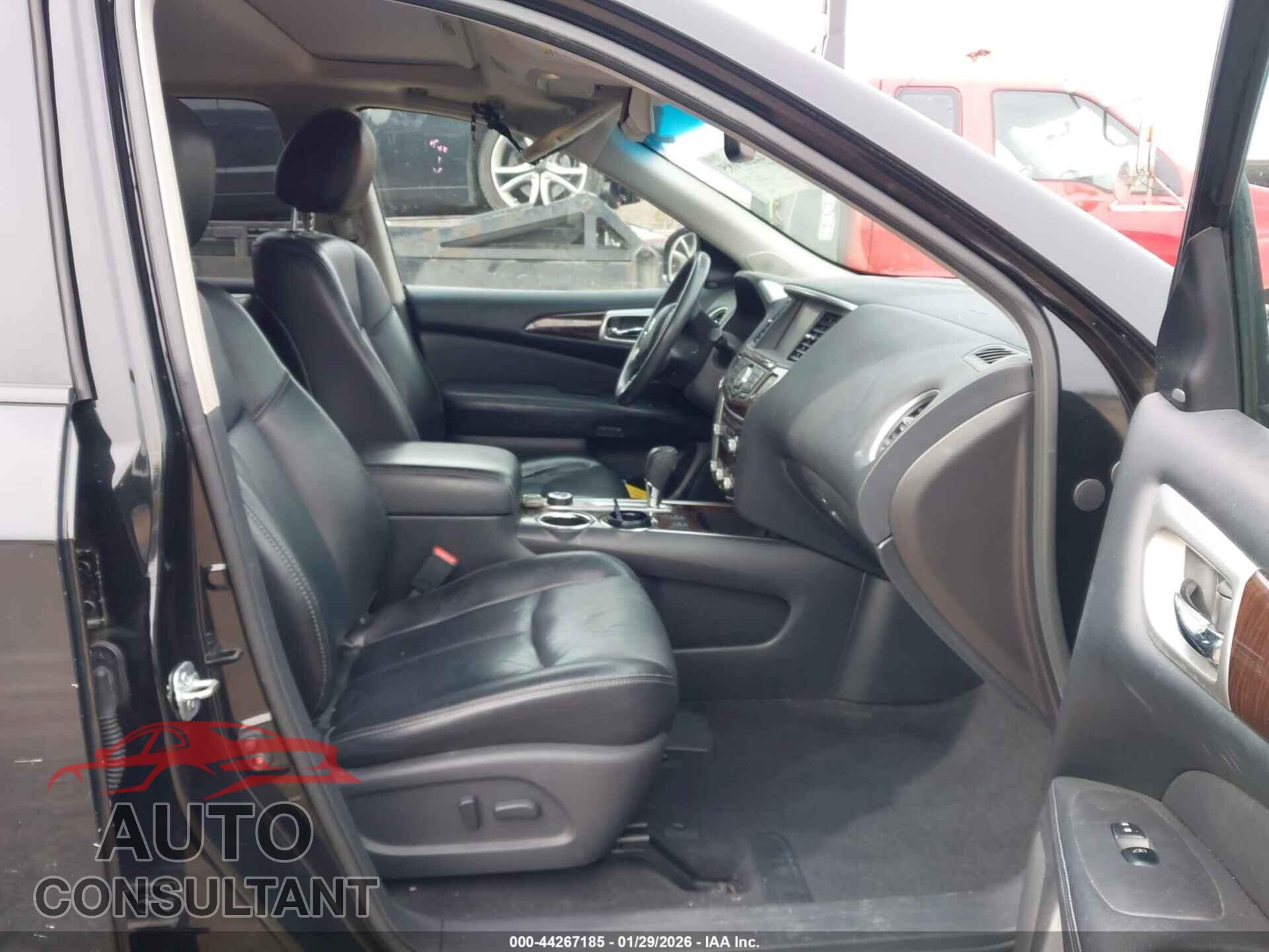 NISSAN PATHFINDER 2015 - 5N1AR2MM3FC656439