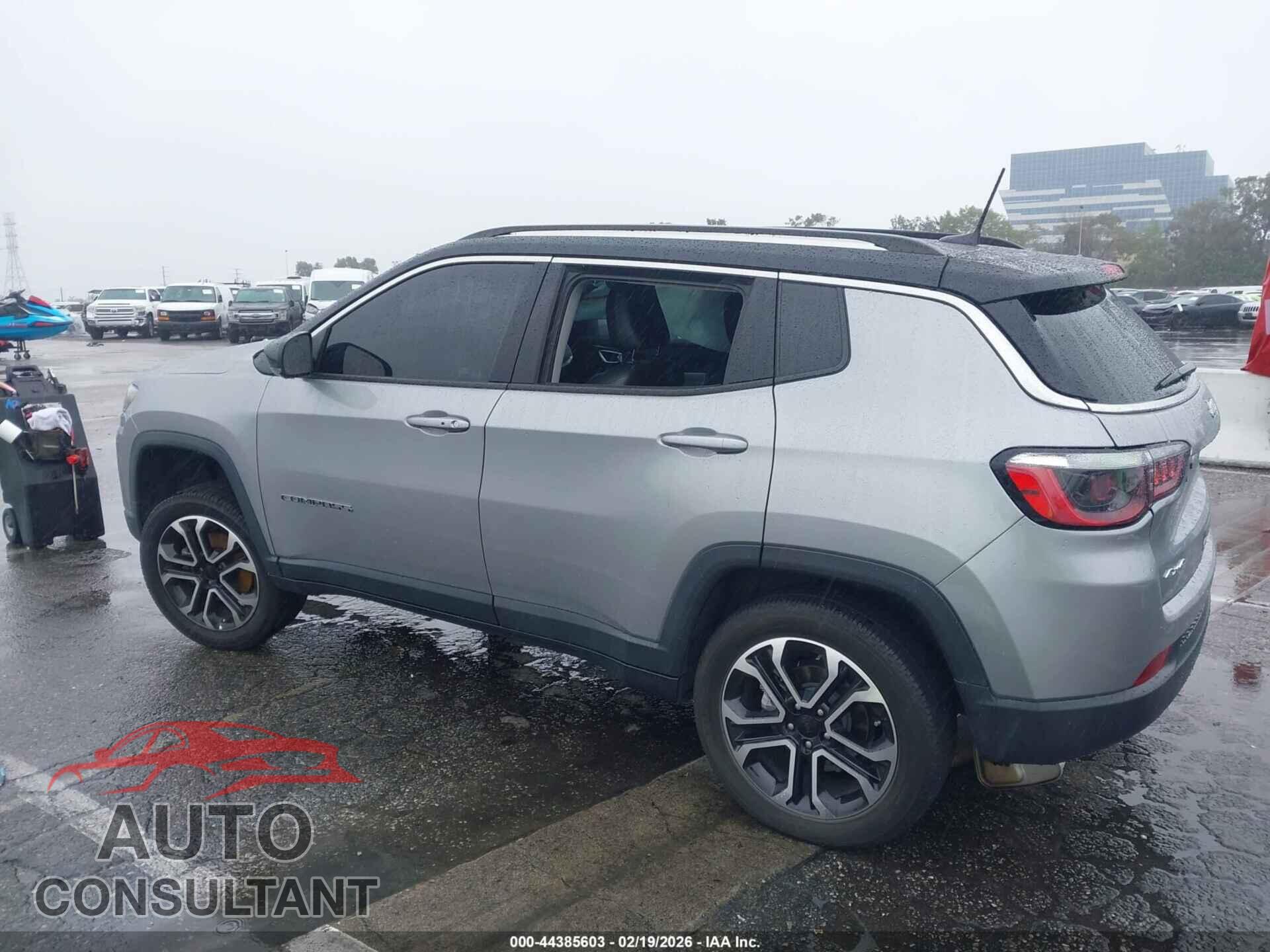 JEEP COMPASS 2022 - 3C4NJDCB6NT187021
