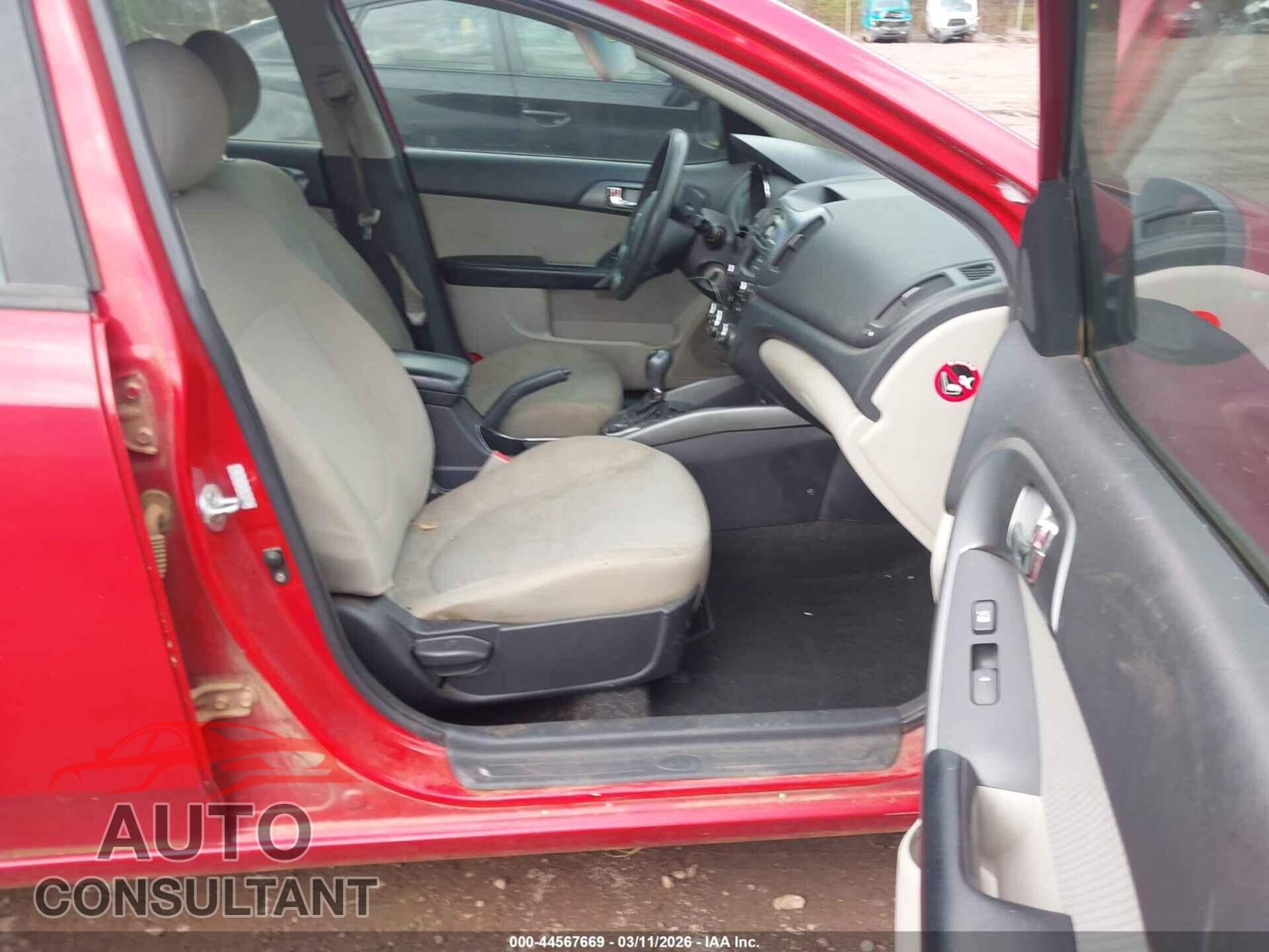 KIA FORTE 2013 - KNAFU4A27D5723663