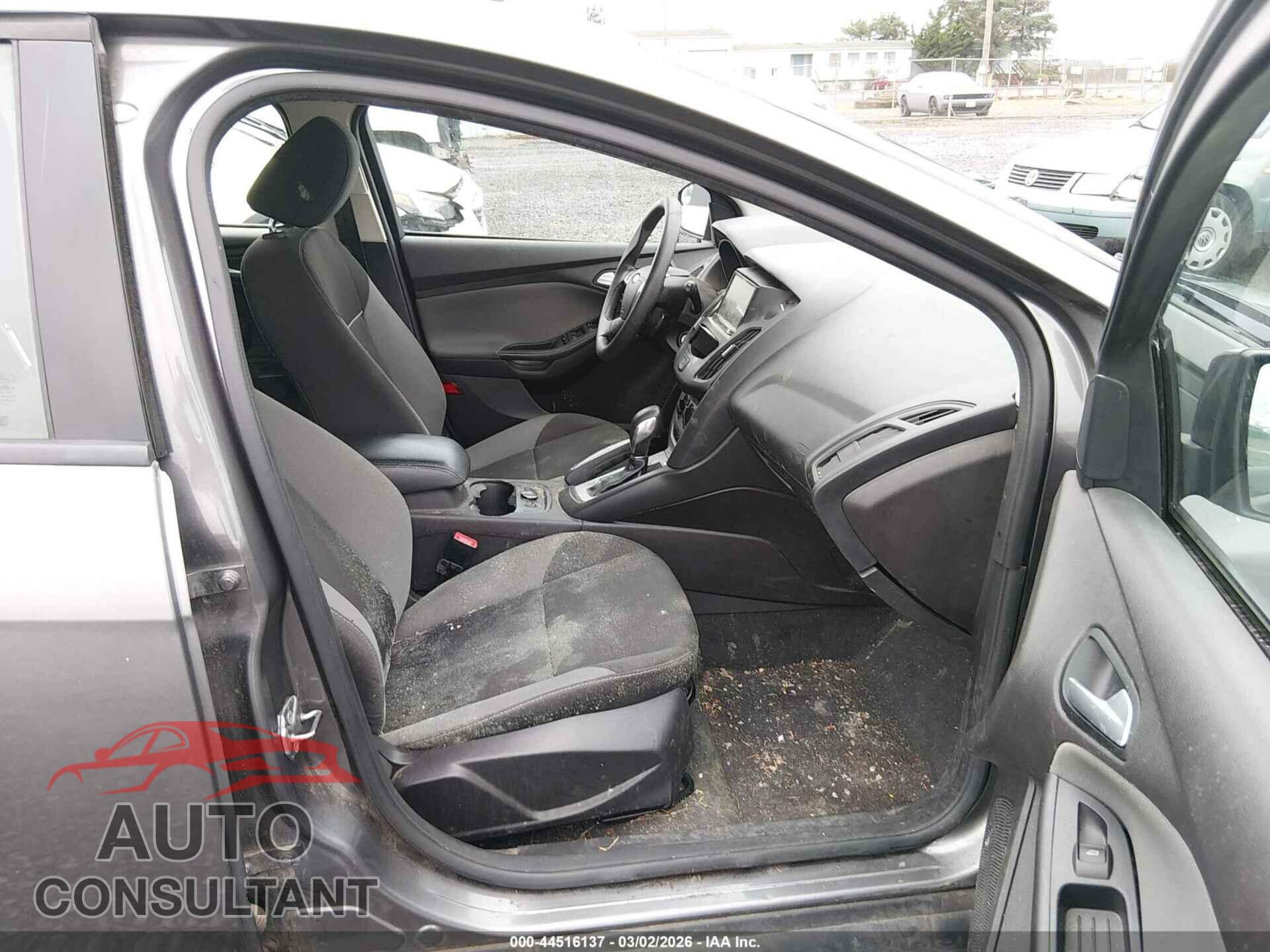 FORD FOCUS 2013 - 1FADP3K20DL307997