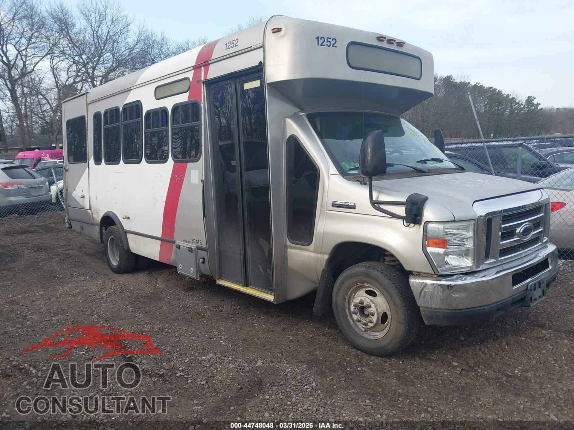 FORD E-450 CUTAWAY 2012 - 1FDFE4FSXCDB30176