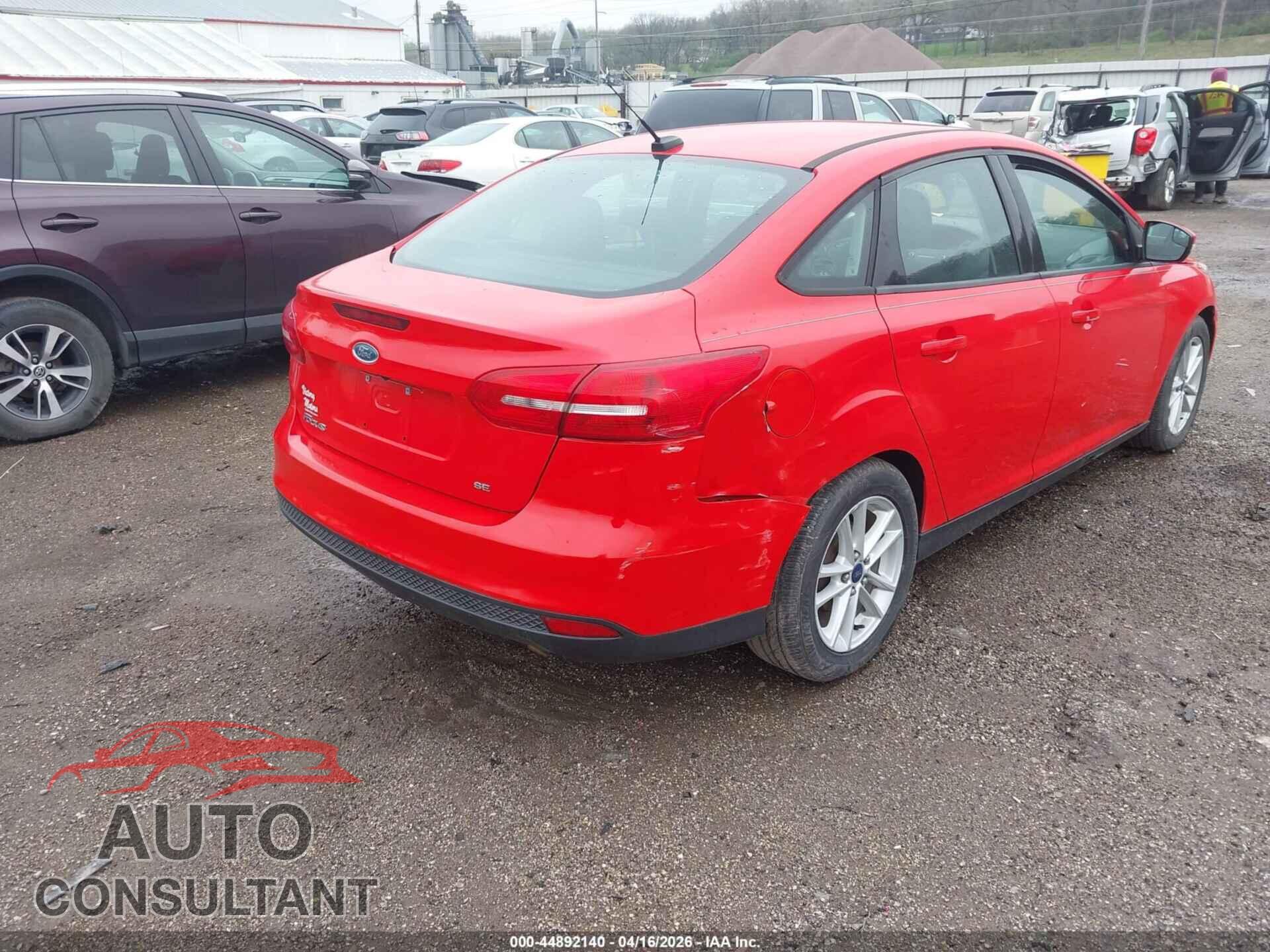 FORD FOCUS 2015 - 1FADP3F27FL325524