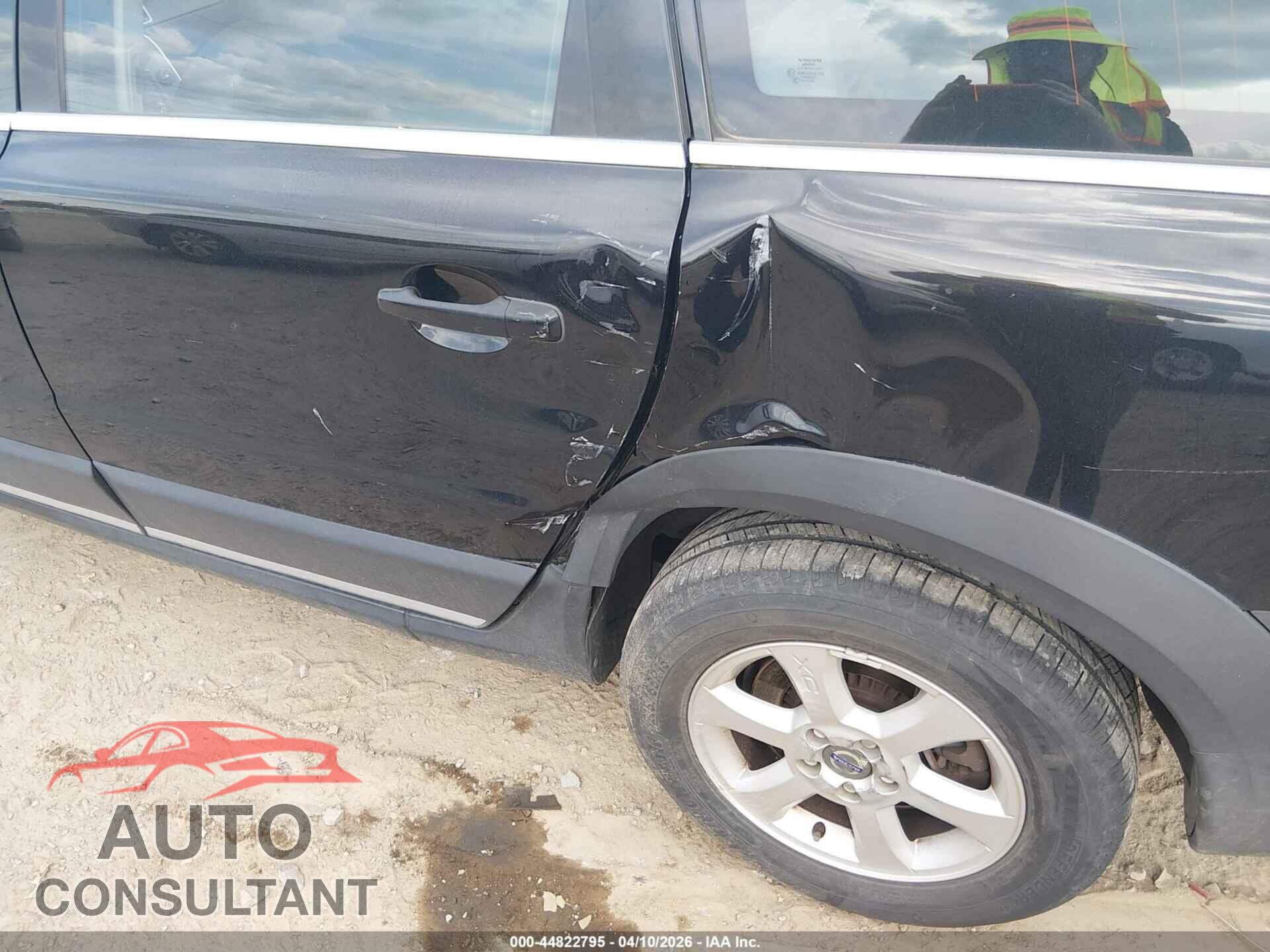 VOLVO XC70 2012 - YV4940BZ4C1143259