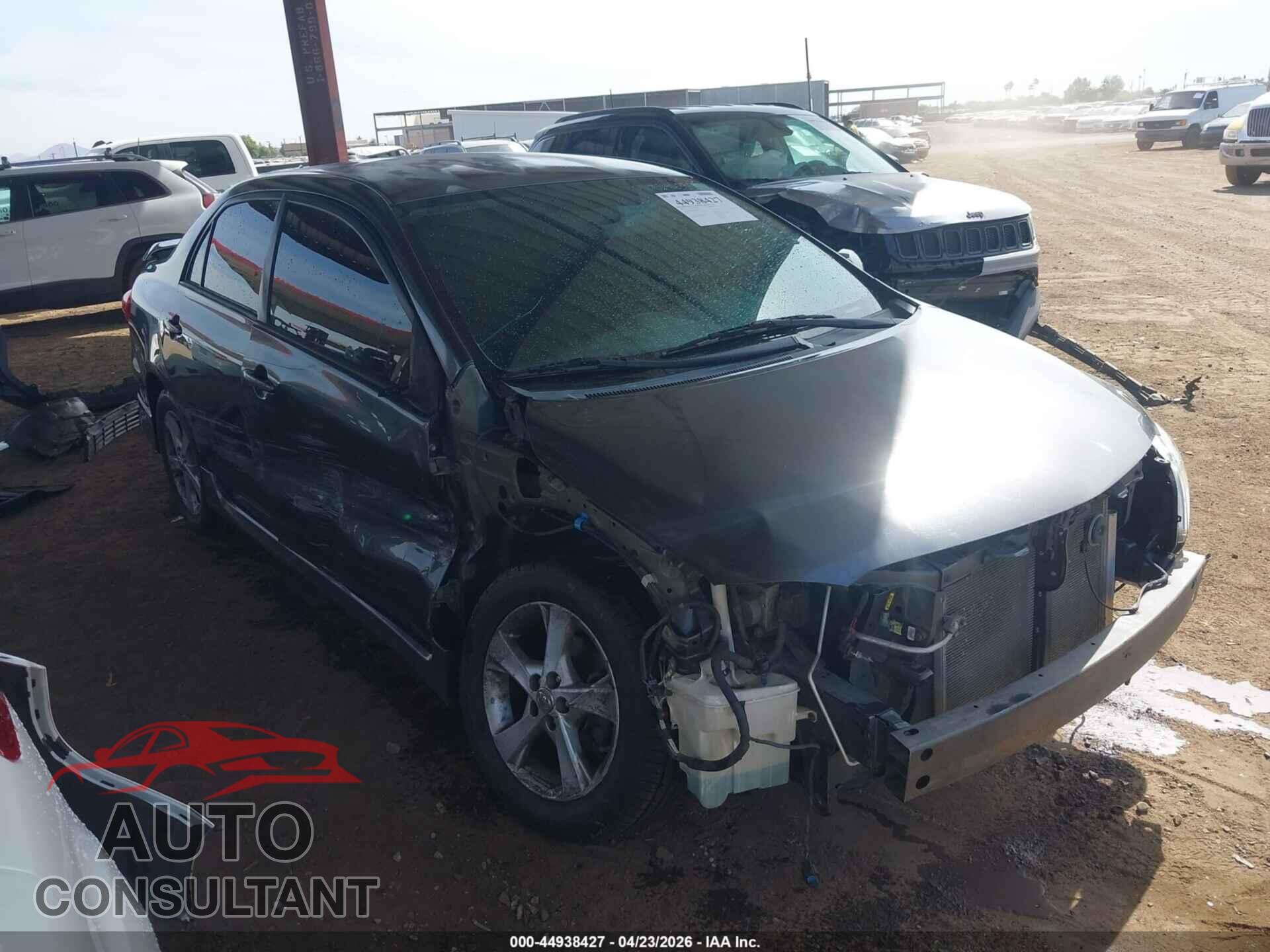 TOYOTA COROLLA 2013 - 2T1BU4EE8DC965595