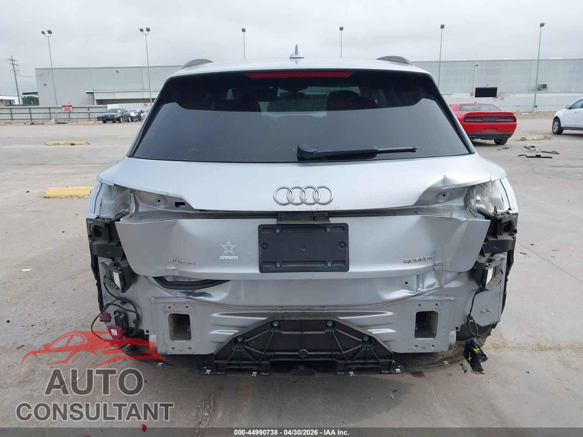 AUDI E-TRON 2021 - WA1AAAGE0MB025624