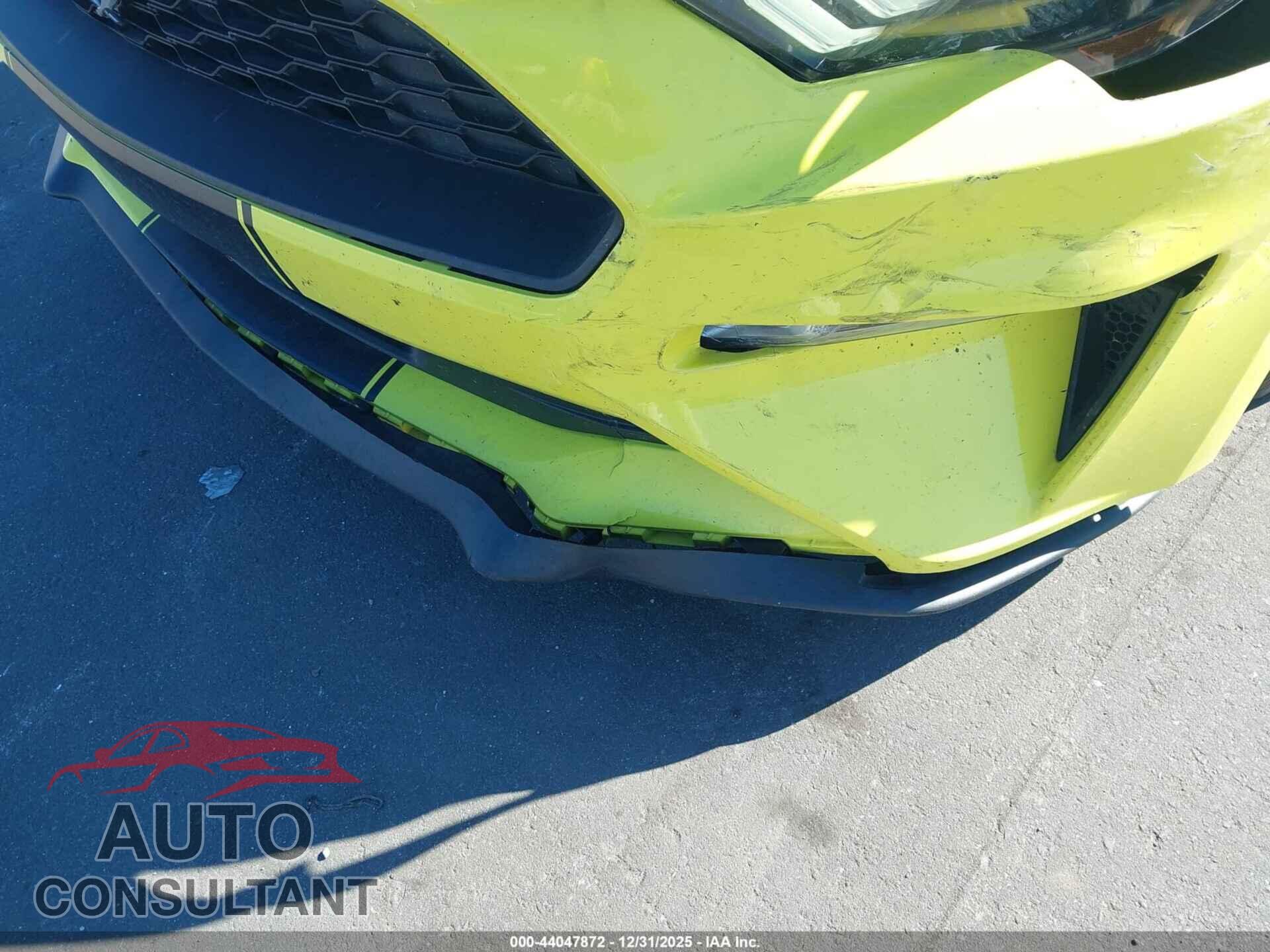 FORD MUSTANG 2021 - 1FATP8UH6M5100934