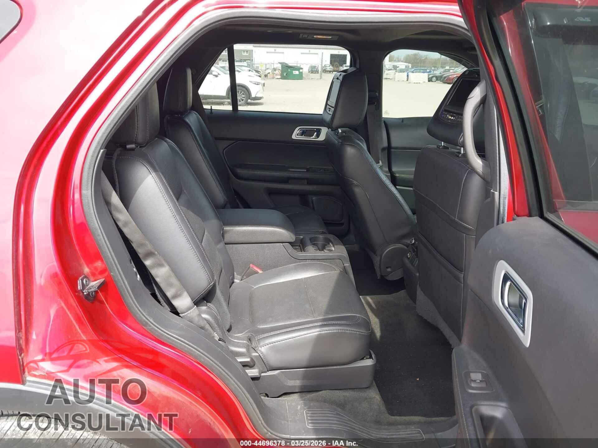 FORD EXPLORER 2015 - 1FM5K8F87FGB00541