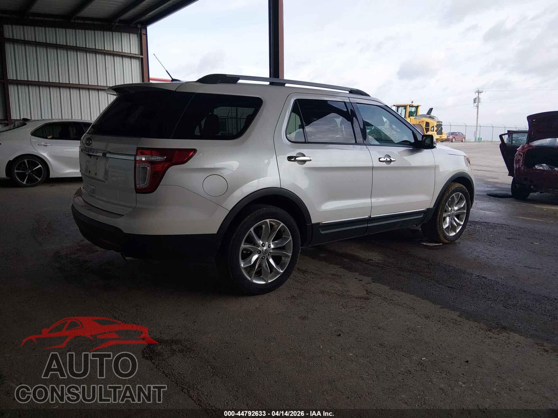 FORD EXPLORER 2011 - 1FMHK7F82BGA72858