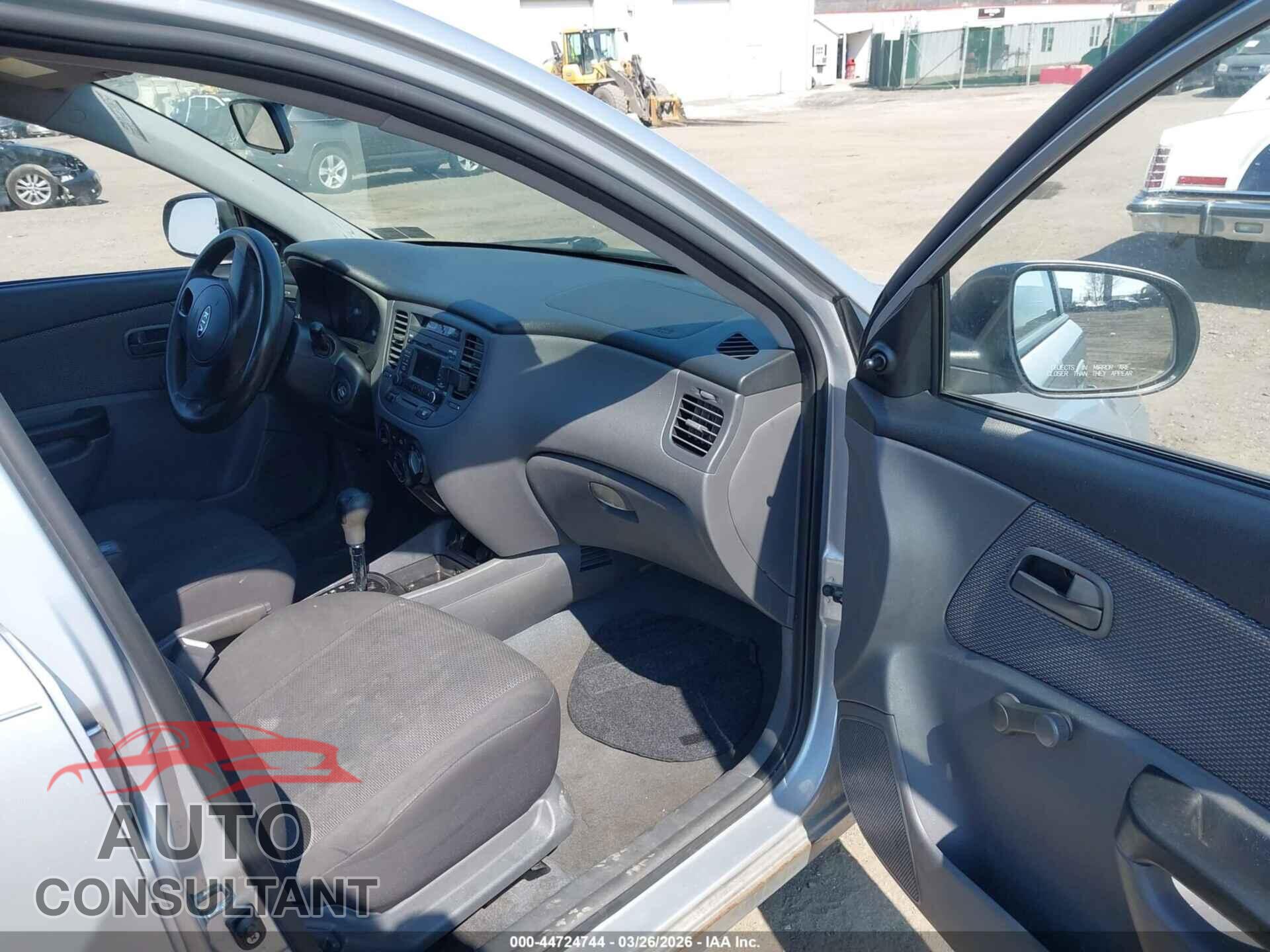 KIA RIO 2011 - KNADH4A32B6911180