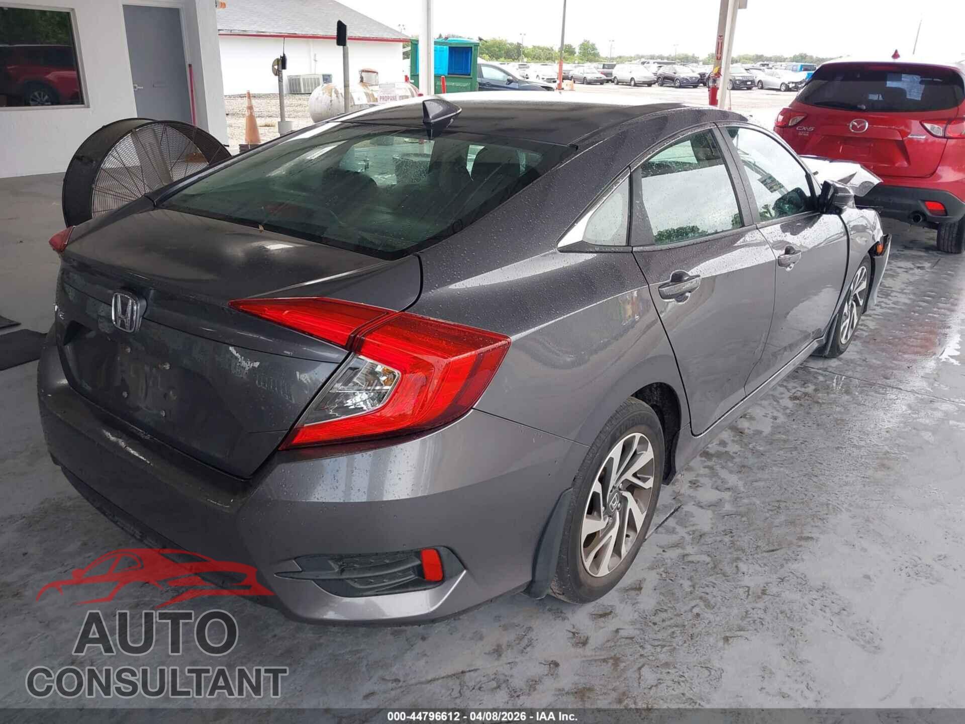 HONDA CIVIC 2017 - 19XFC2F79HE055261