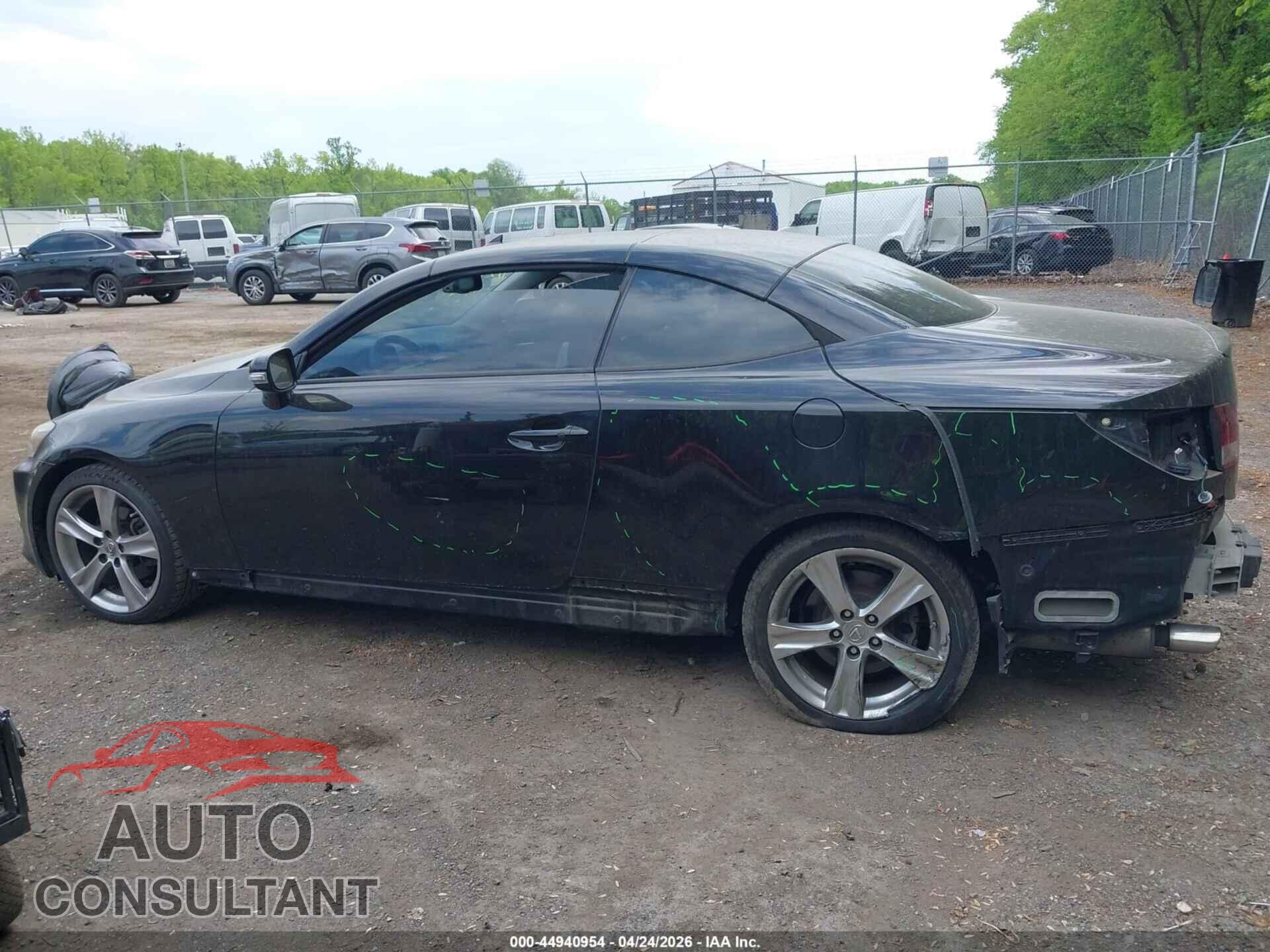 LEXUS IS 250C 2012 - JTHFF2C23C2526597