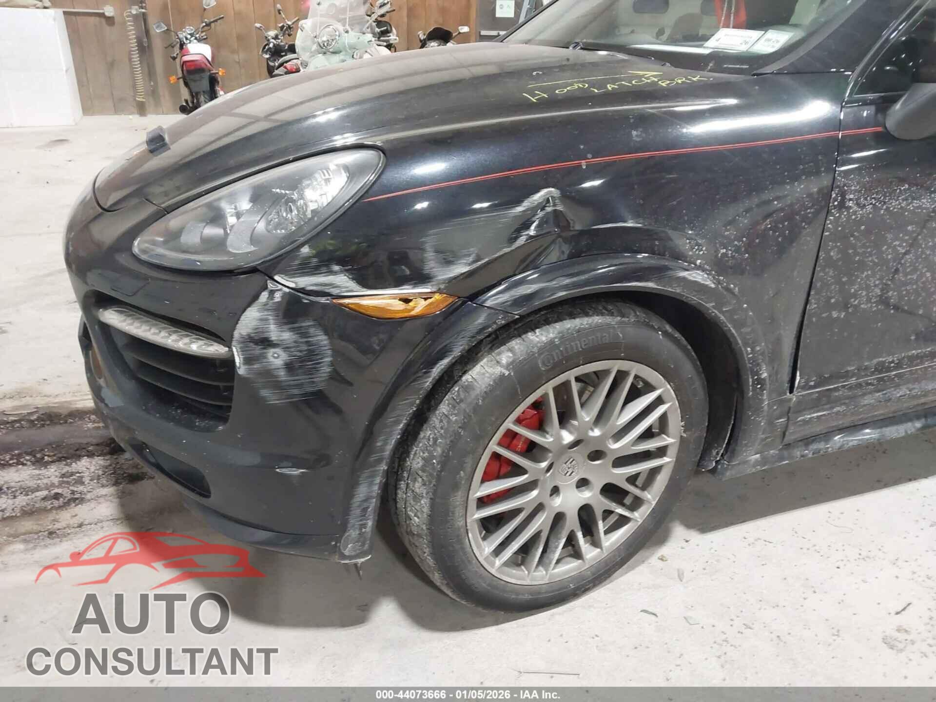 PORSCHE CAYENNE 2014 - WP1AD2A23ELA72349