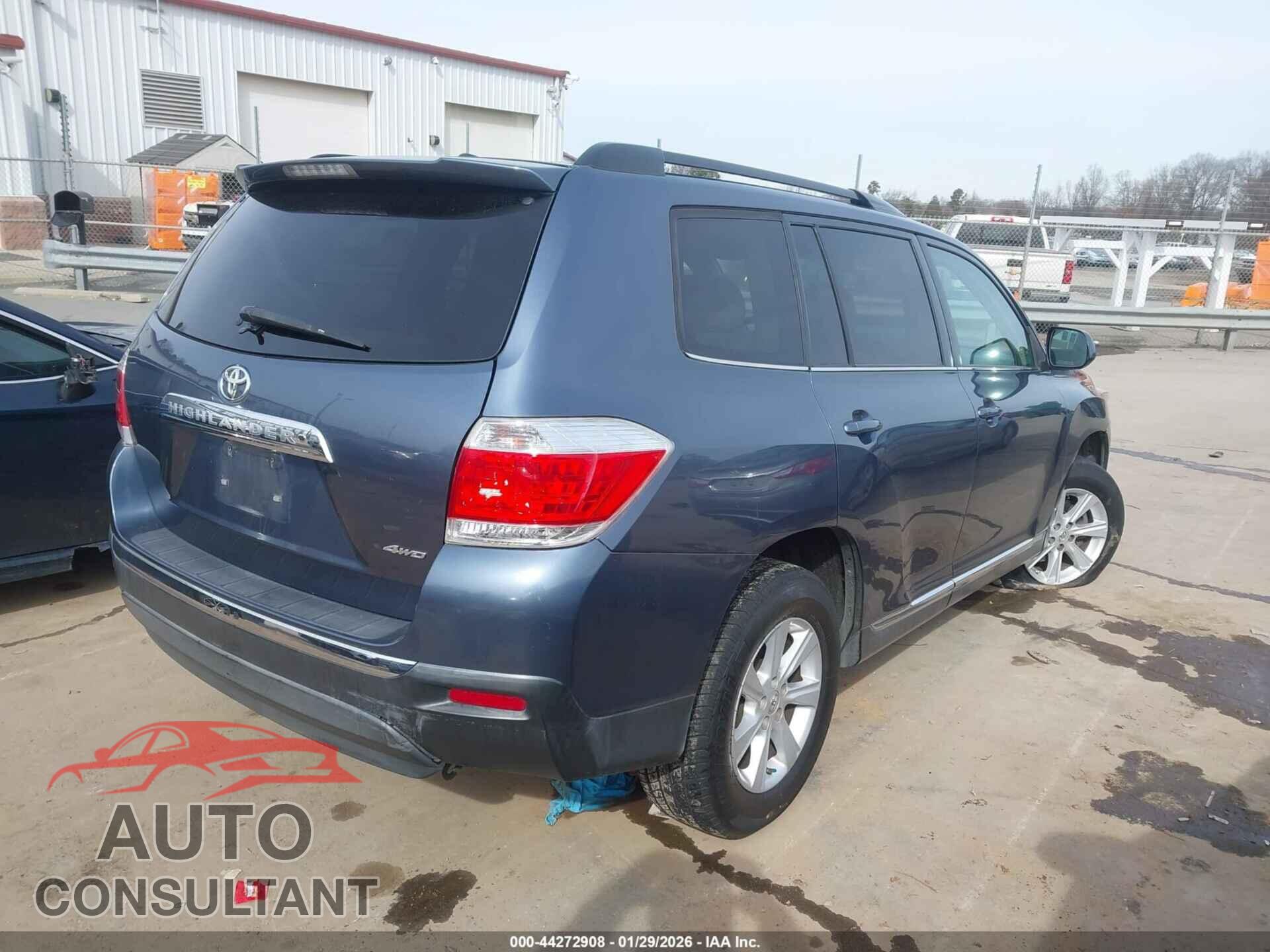 TOYOTA HIGHLANDER 2011 - 5TDBK3EH5BS066160