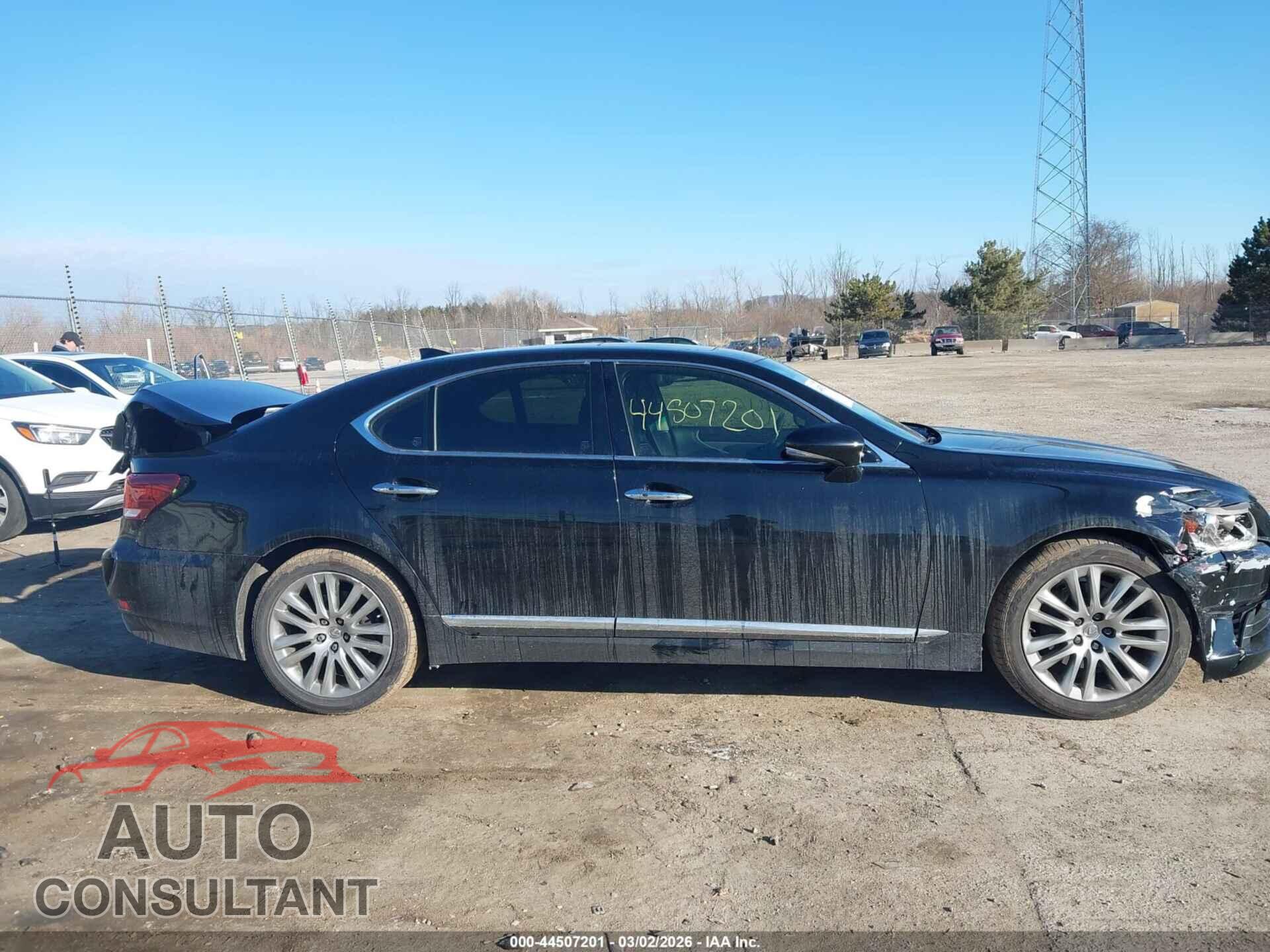 LEXUS LS 460 2014 - JTHBL5EF7E5130411