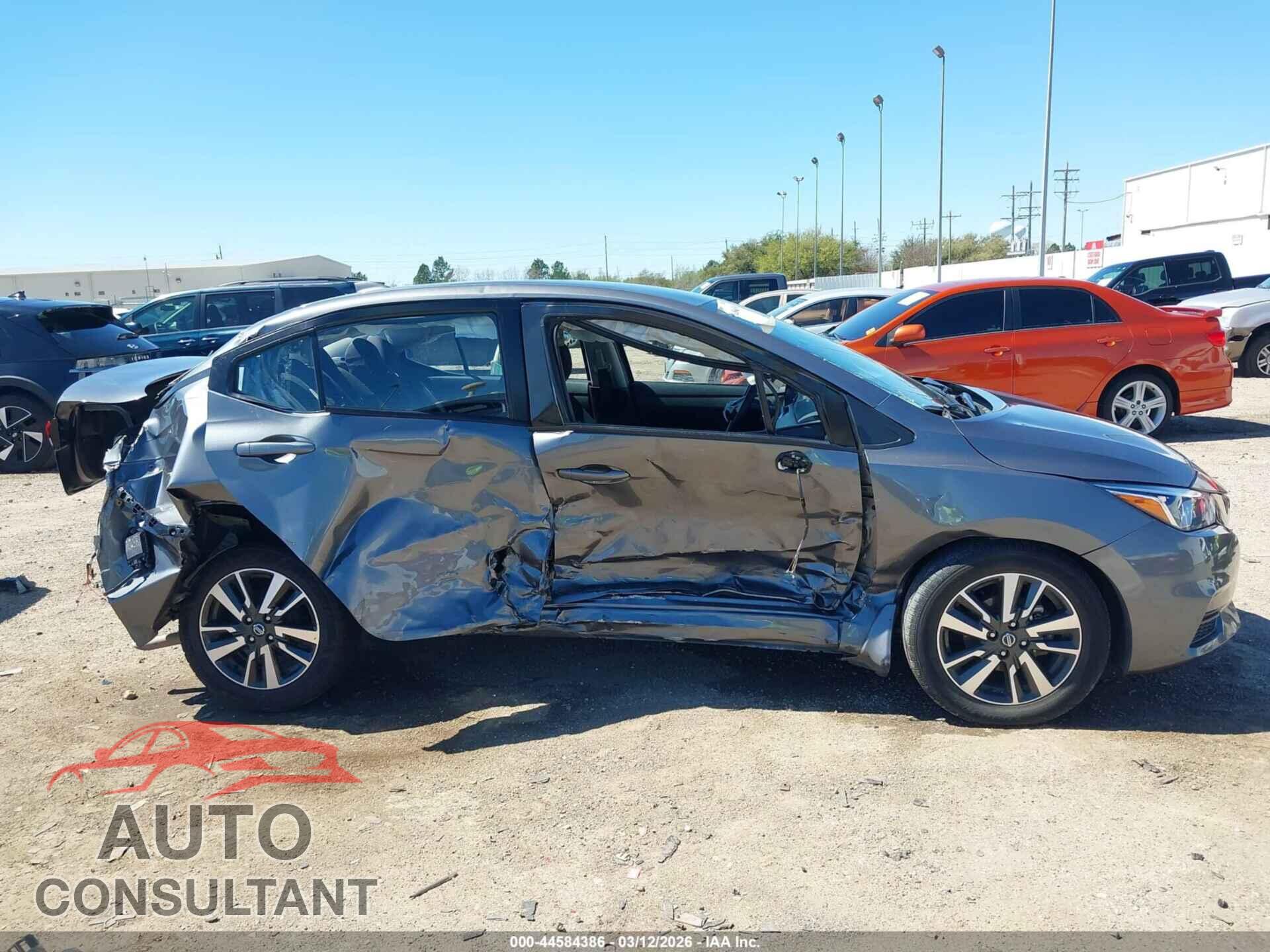 NISSAN VERSA 2022 - 3N1CN8EV6NL868552