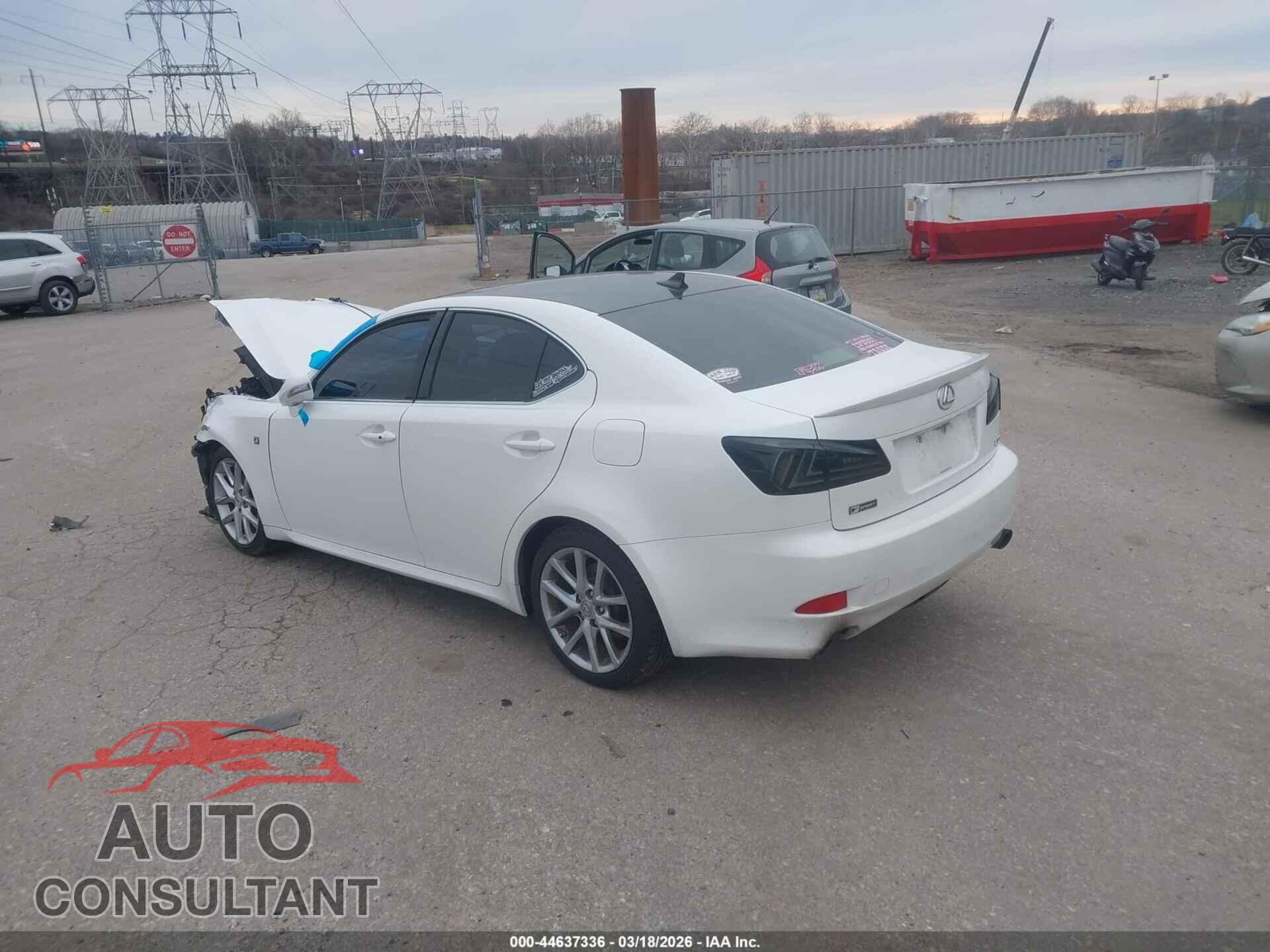 LEXUS IS 250 2013 - JTHCF5C20D5063841