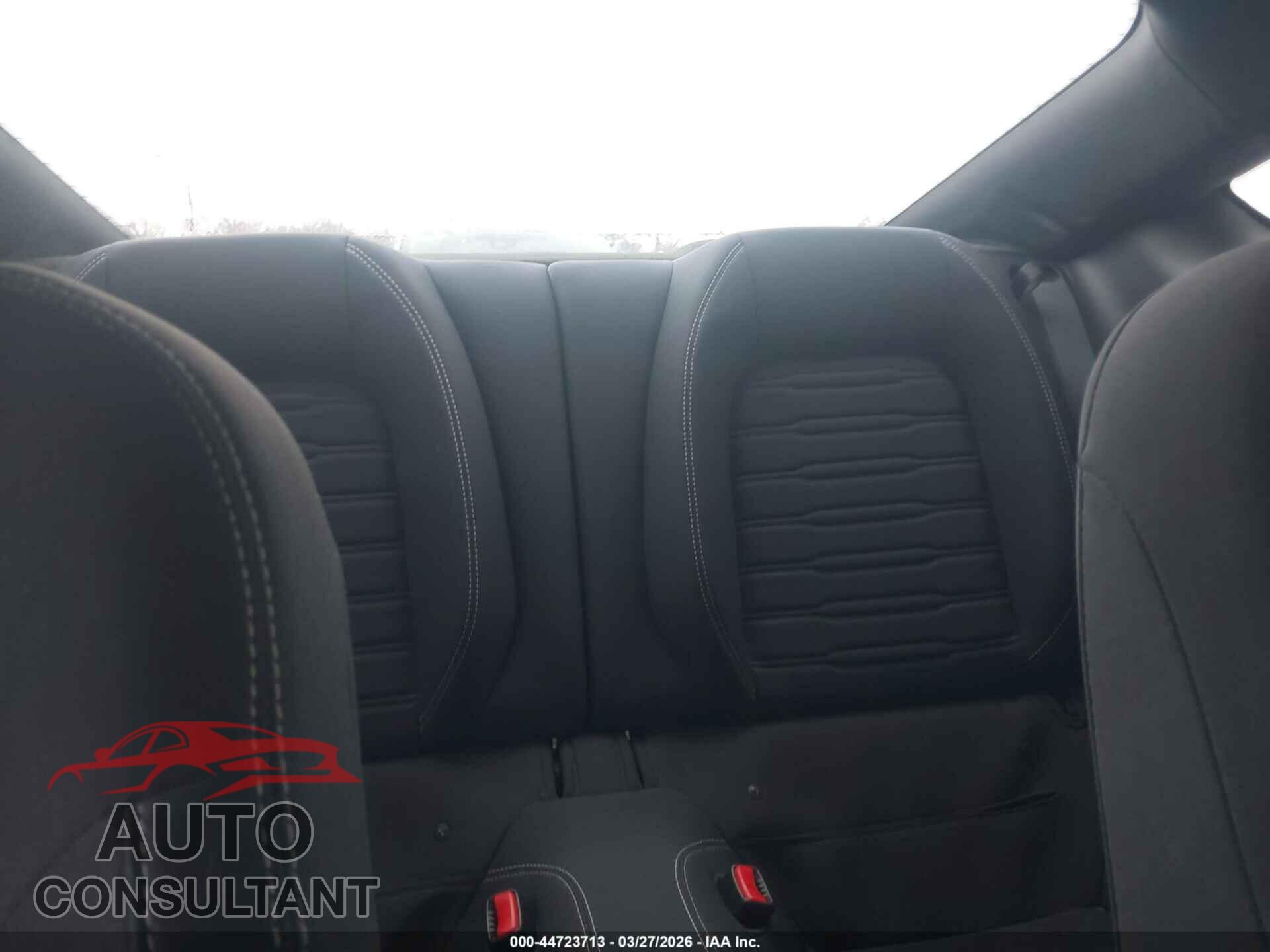 FORD MUSTANG 2017 - 1FA6P8TH2H5219777