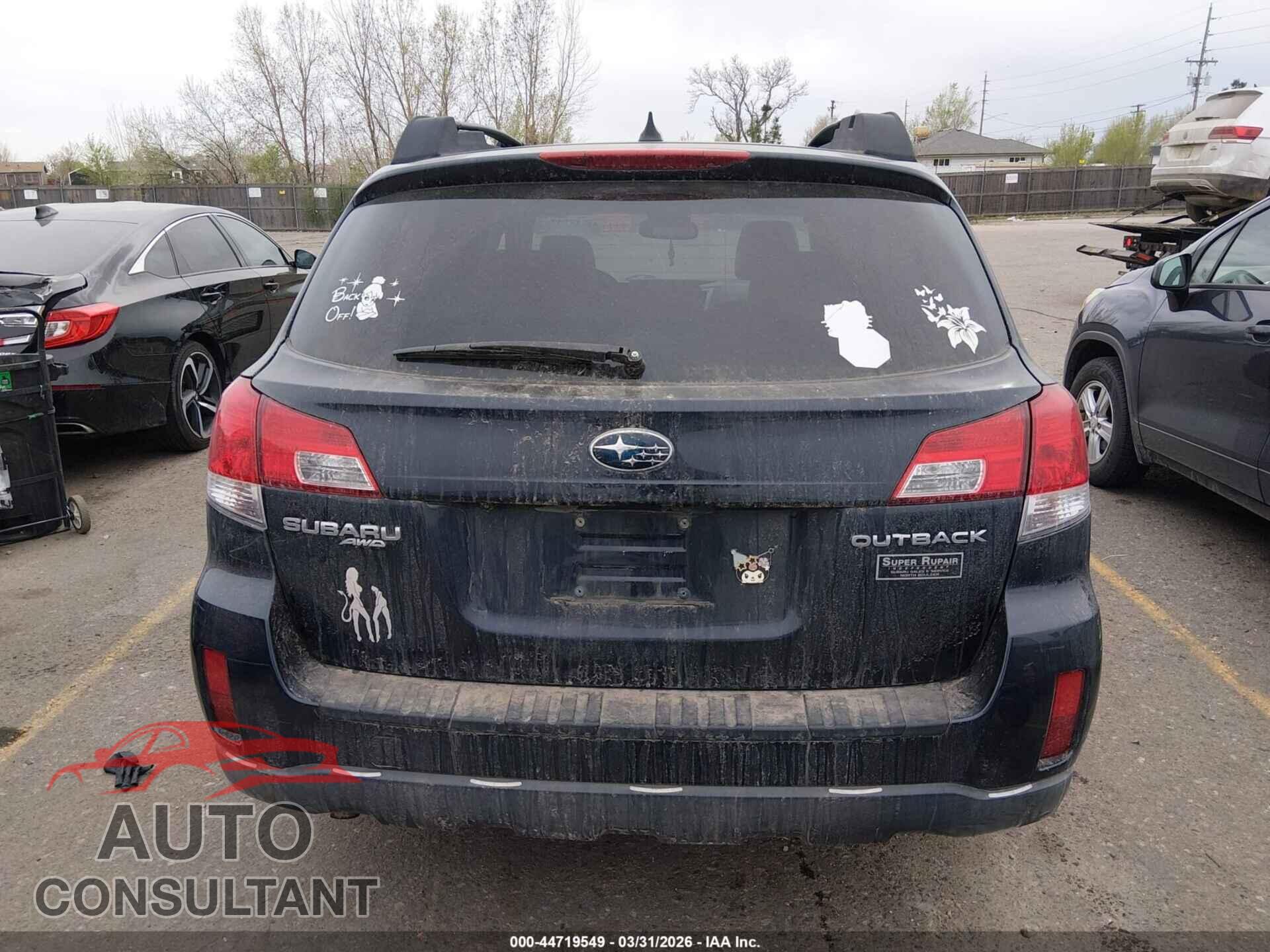 SUBARU OUTBACK 2014 - 4S4BRBLC5E3215150