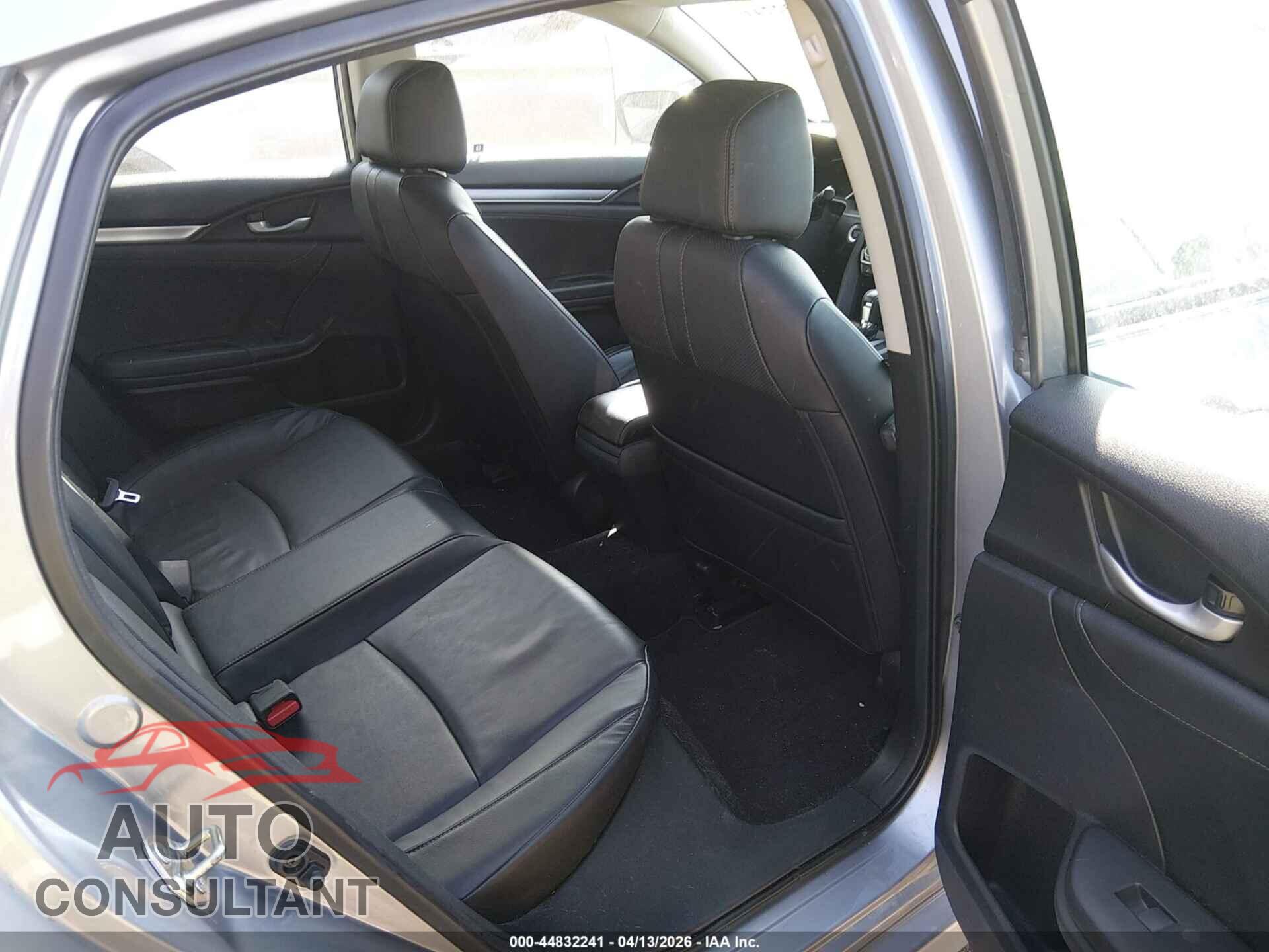 HONDA CIVIC 2017 - 19XFC1F77HE005405