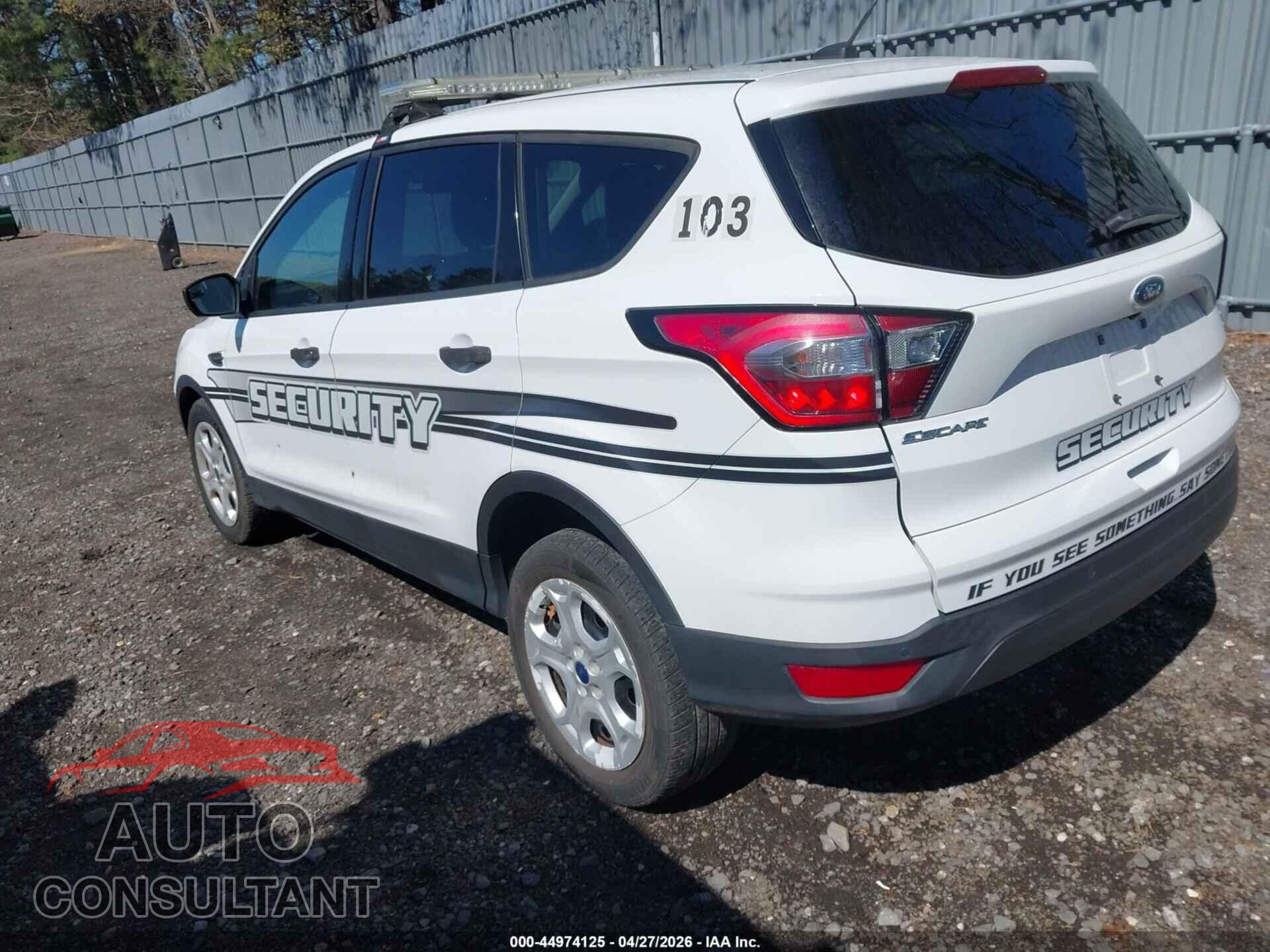 FORD ESCAPE 2018 - 1FMCU0F77JUC64862