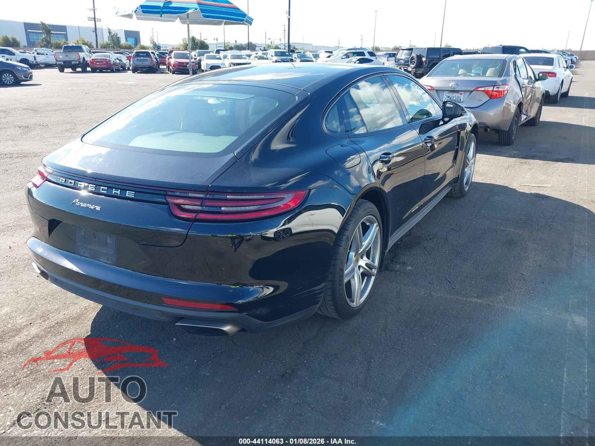 PORSCHE PANAMERA 2018 - WP0AA2A74JL111188