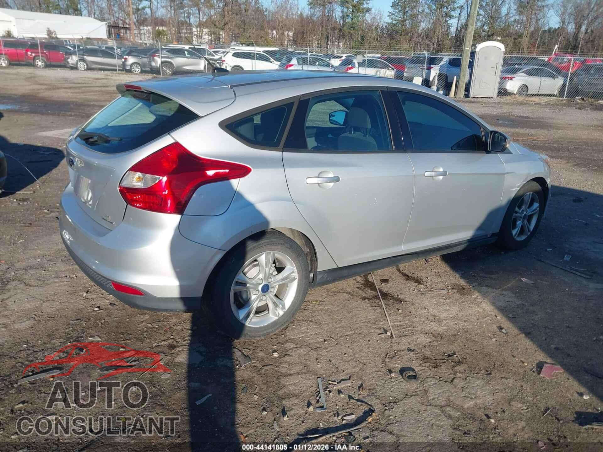 FORD FOCUS 2014 - 1FADP3K27EL338679