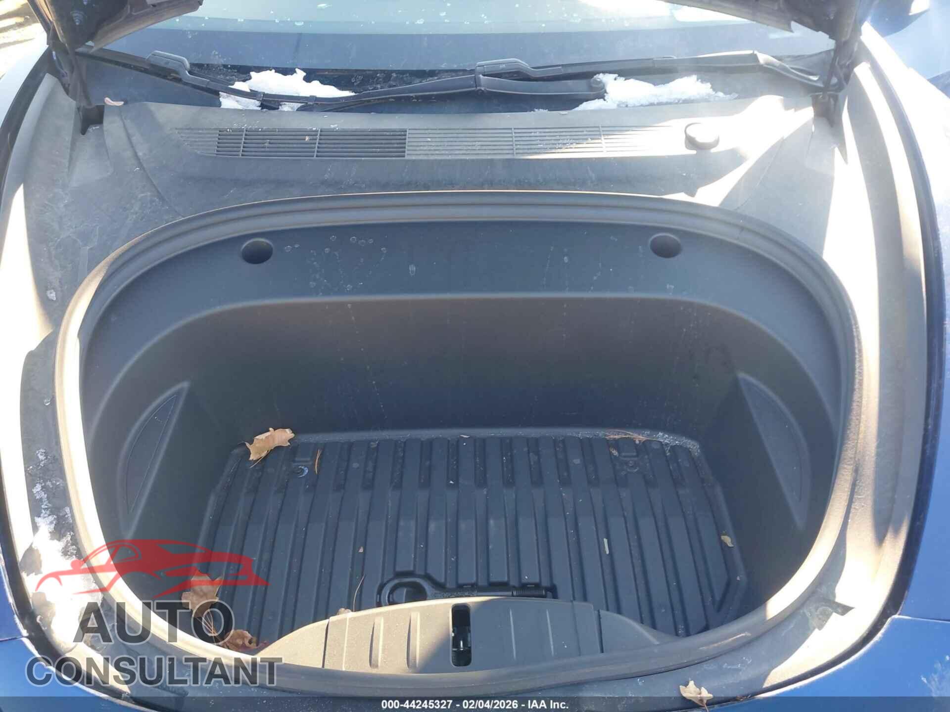 TESLA MODEL 3 2021 - 5YJ3E1EB5MF056604