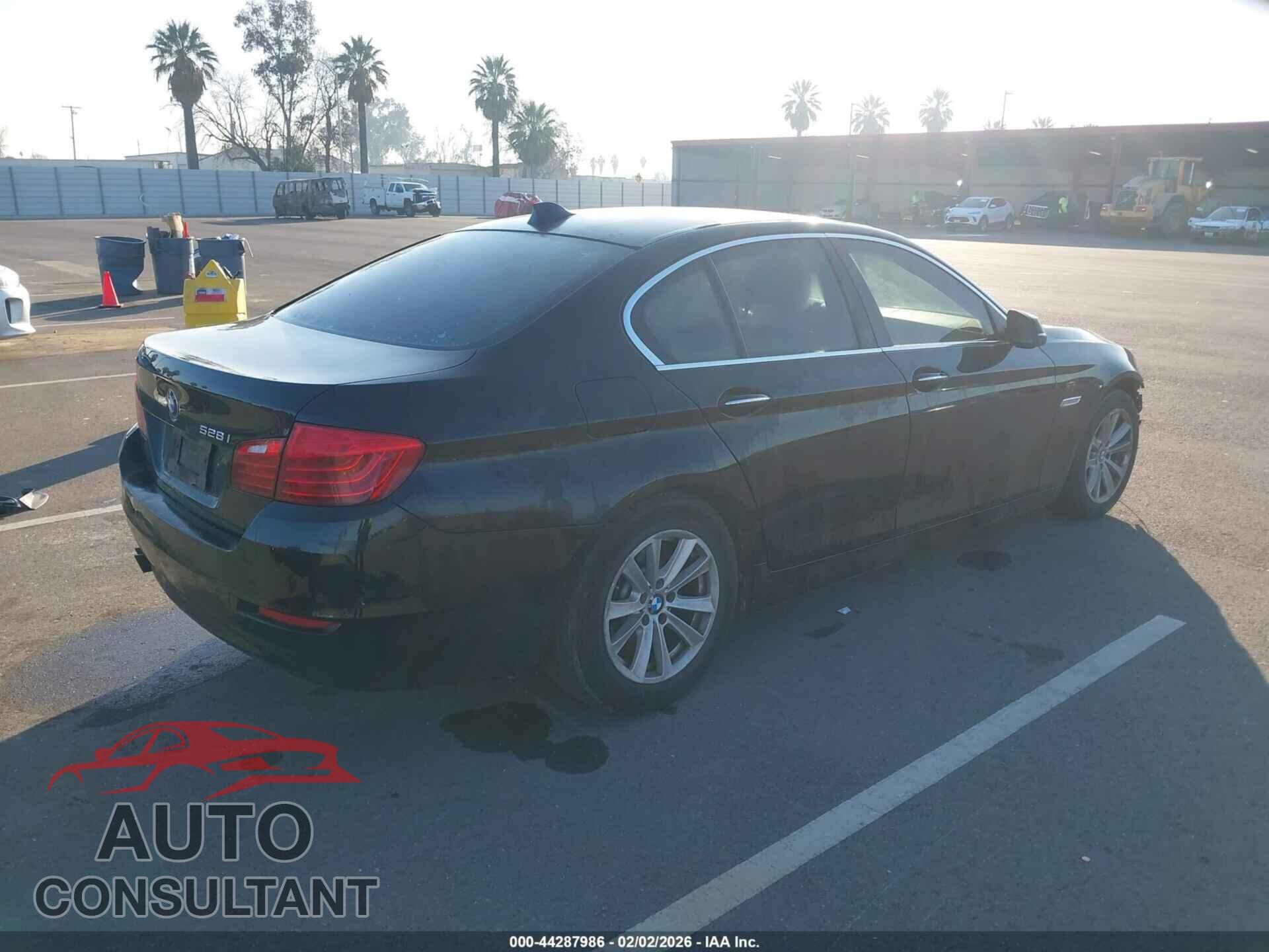 BMW 528I 2015 - WBA5A5C53FD520697