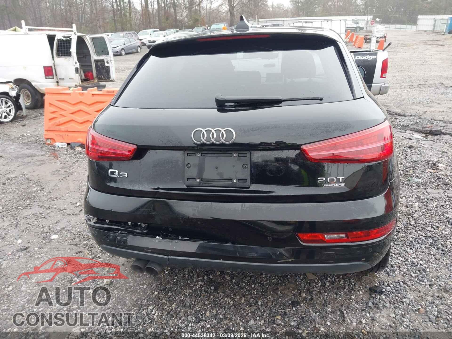 AUDI Q3 2017 - WA1ECCFS7HR015670