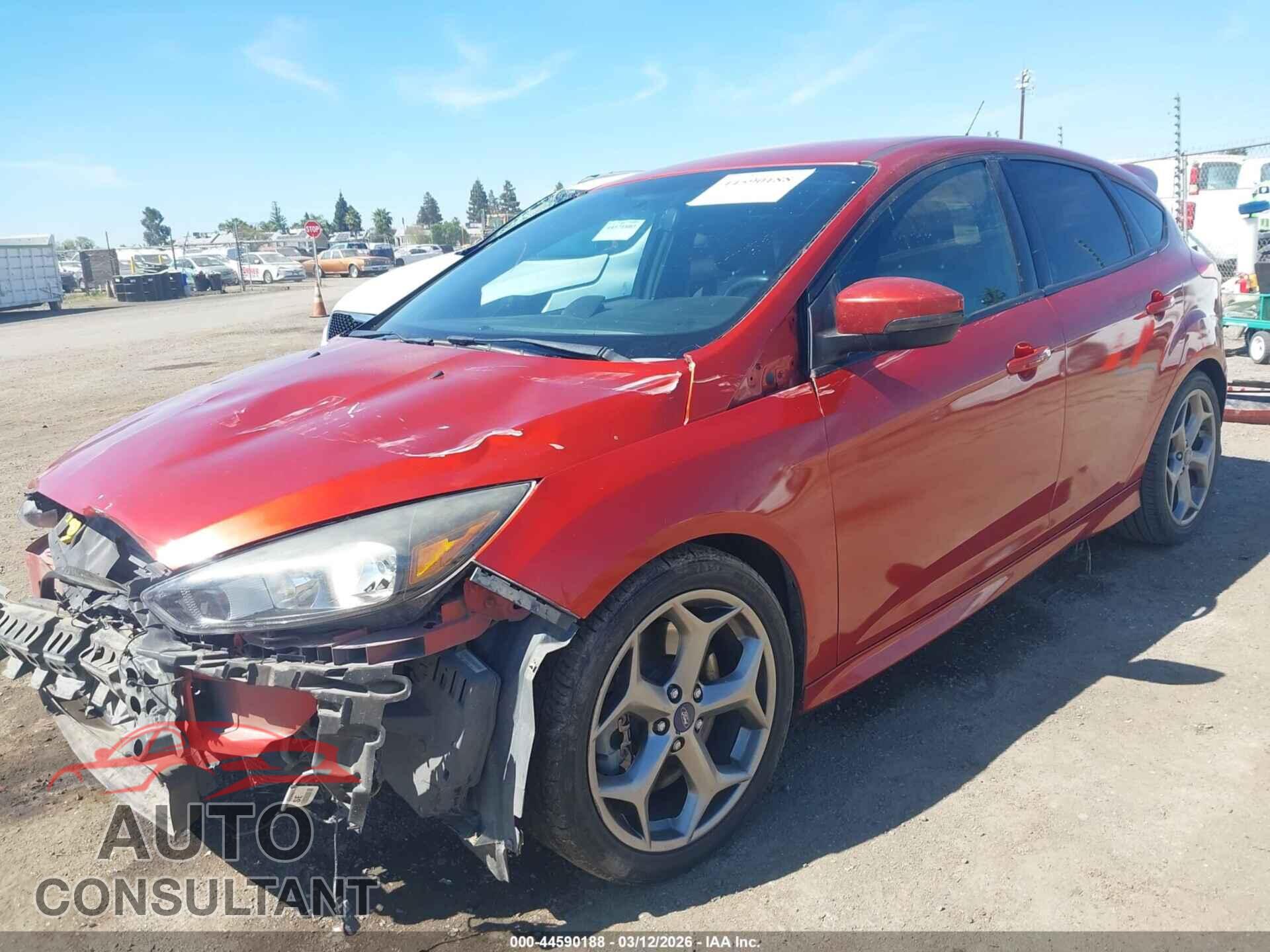 FORD FOCUS ST 2018 - 1FADP3L90JL289959