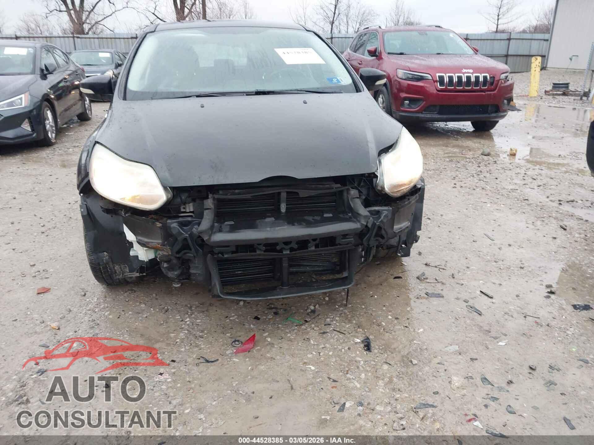 FORD FOCUS 2012 - 1FAHP3M2XCL280322