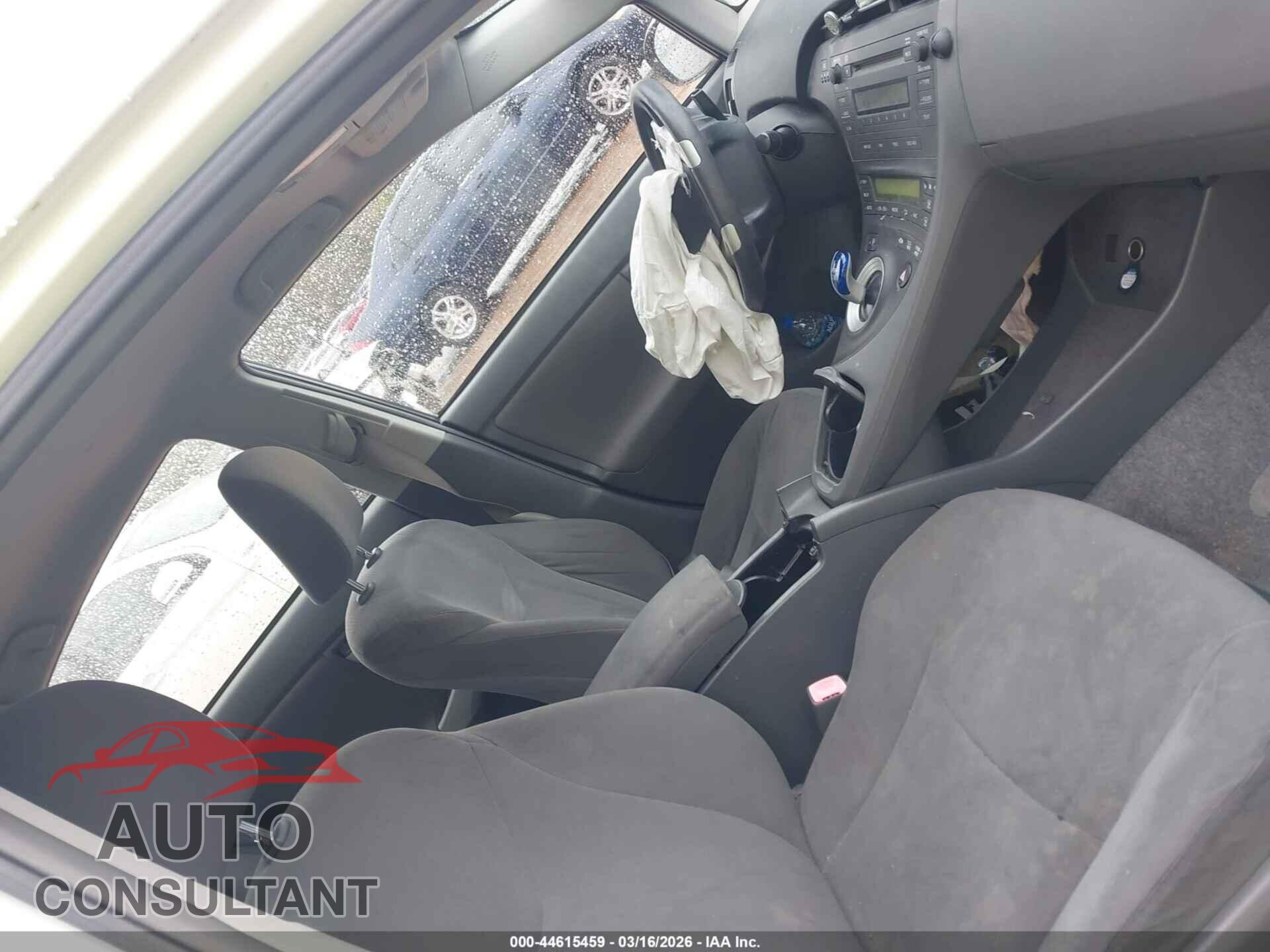TOYOTA PRIUS 2011 - JTDKN3DU5B1339343