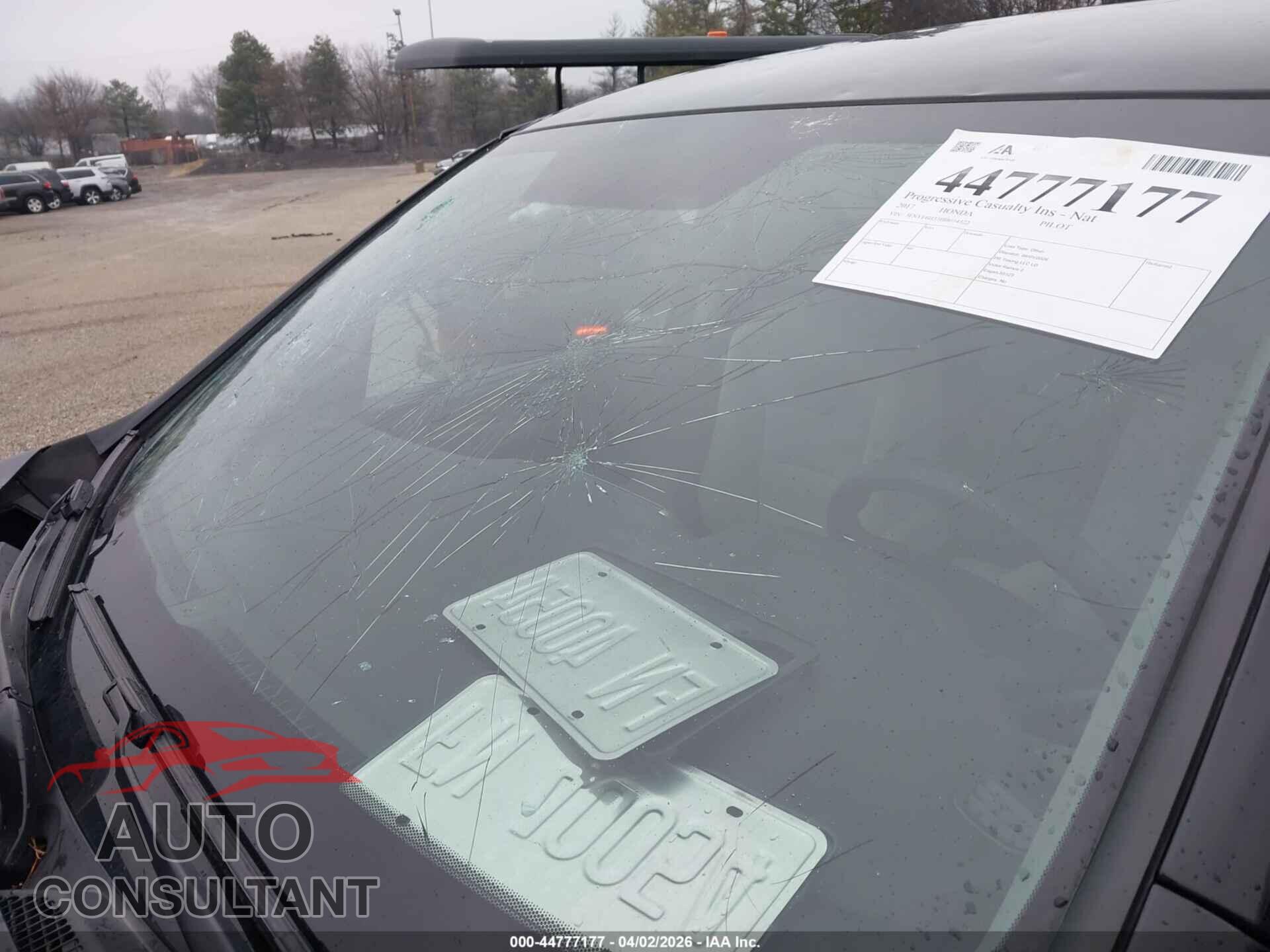 HONDA PILOT 2017 - 5FNYF6H33HB034322