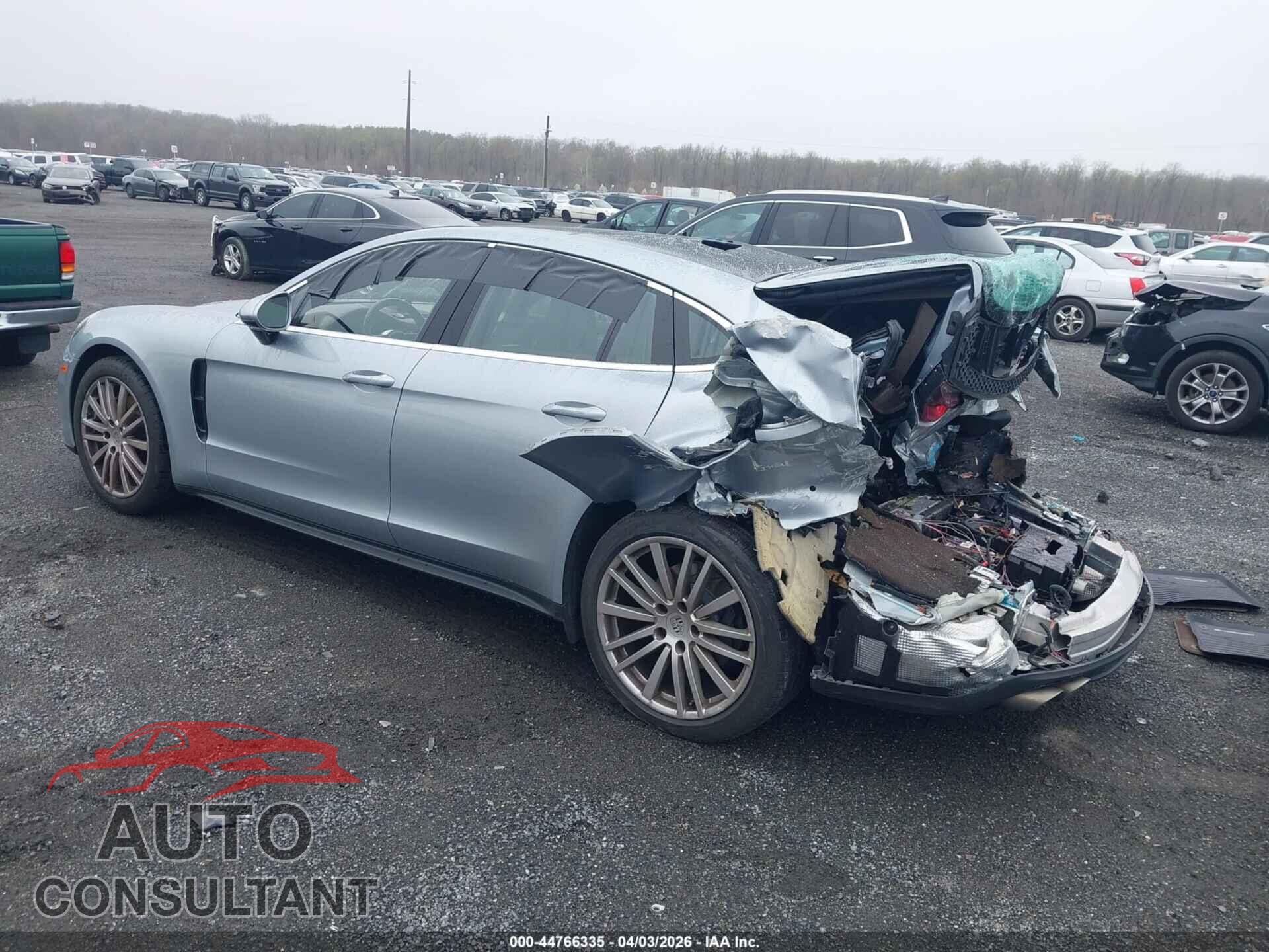 PORSCHE PANAMERA 2018 - WP0AB2A71JL136305