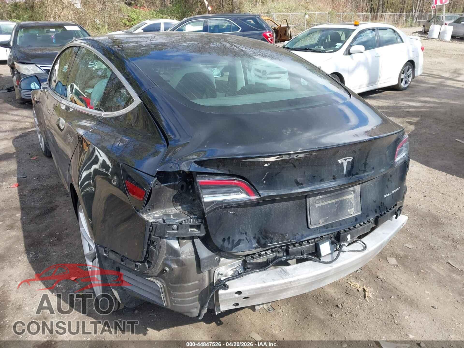 TESLA MODEL 3 2020 - 5YJ3E1EB6LF668583