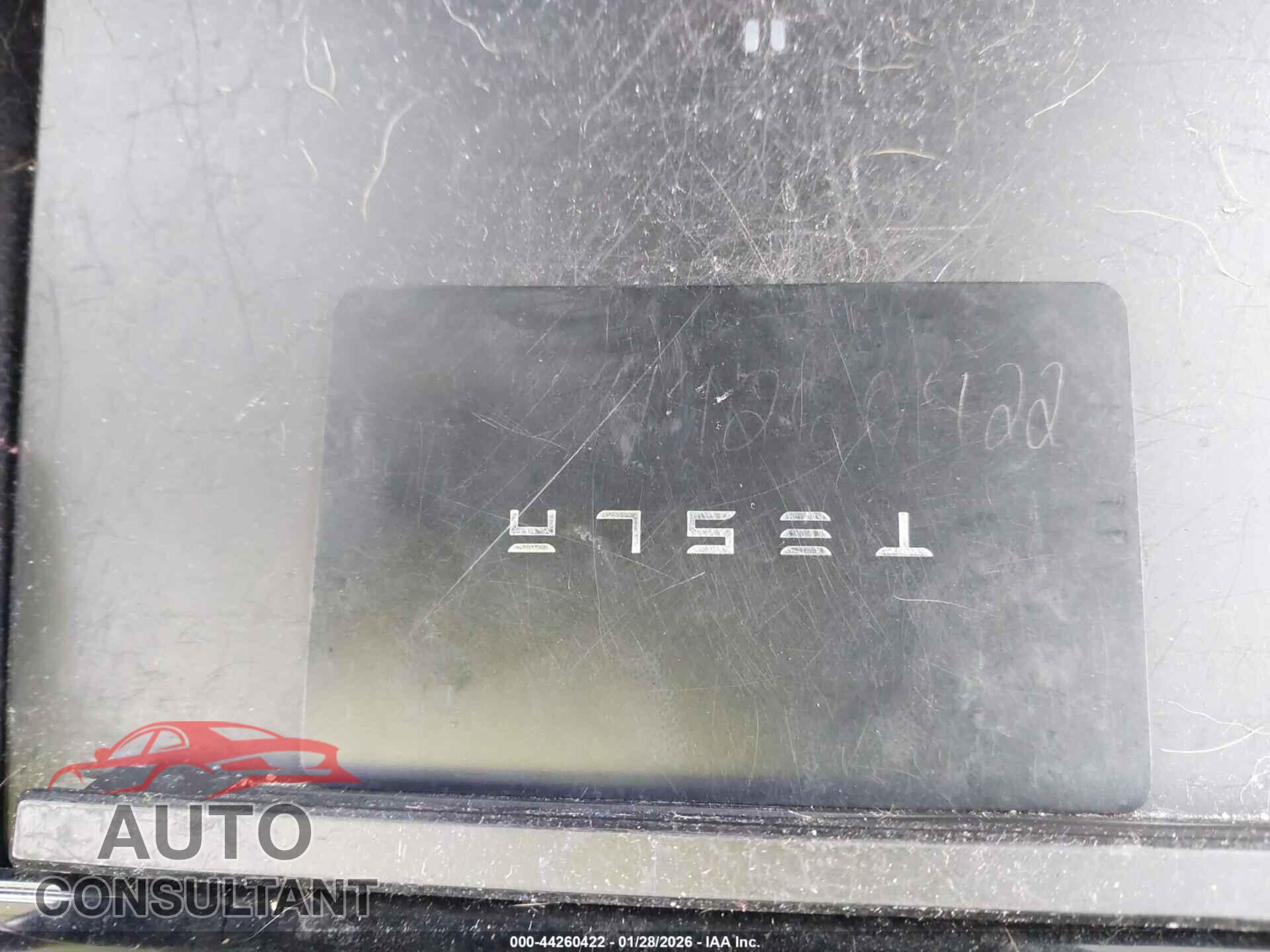 TESLA MODEL 3 2019 - 5YJ3E1EB0KF196993