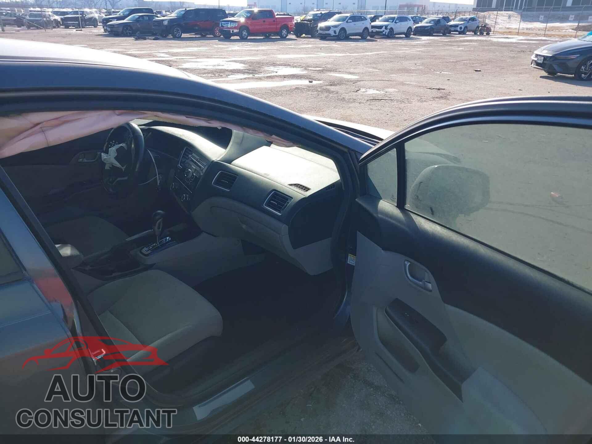 HONDA CIVIC 2013 - 2HGFB2F54DH598468