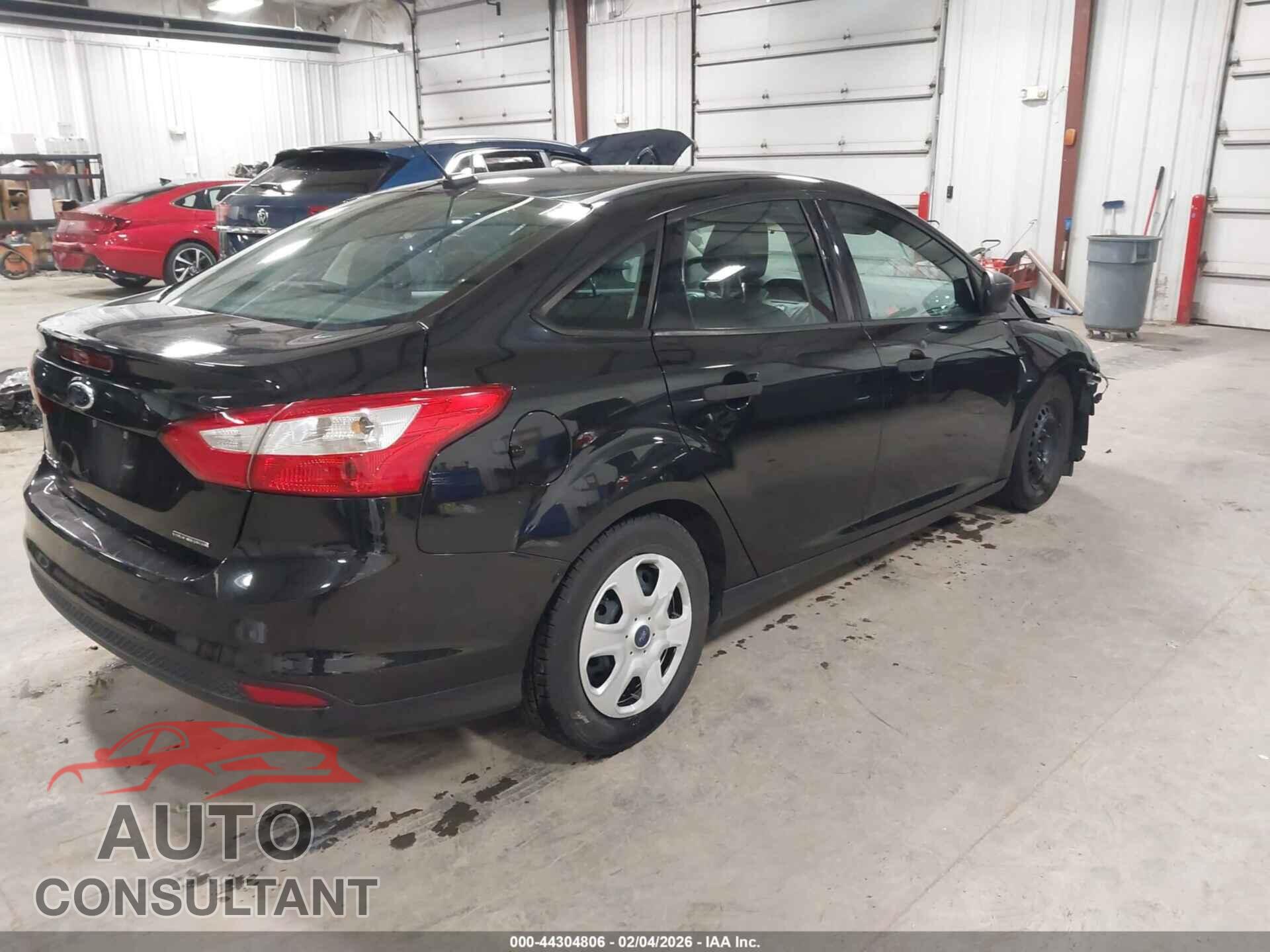 FORD FOCUS 2014 - 1FADP3E29EL286855