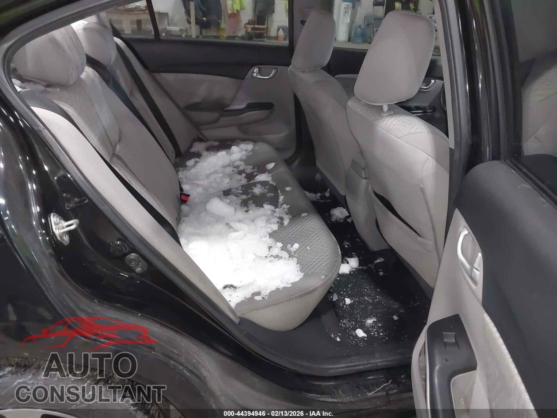 HONDA CIVIC 2014 - 2HGFB2F82EH556022