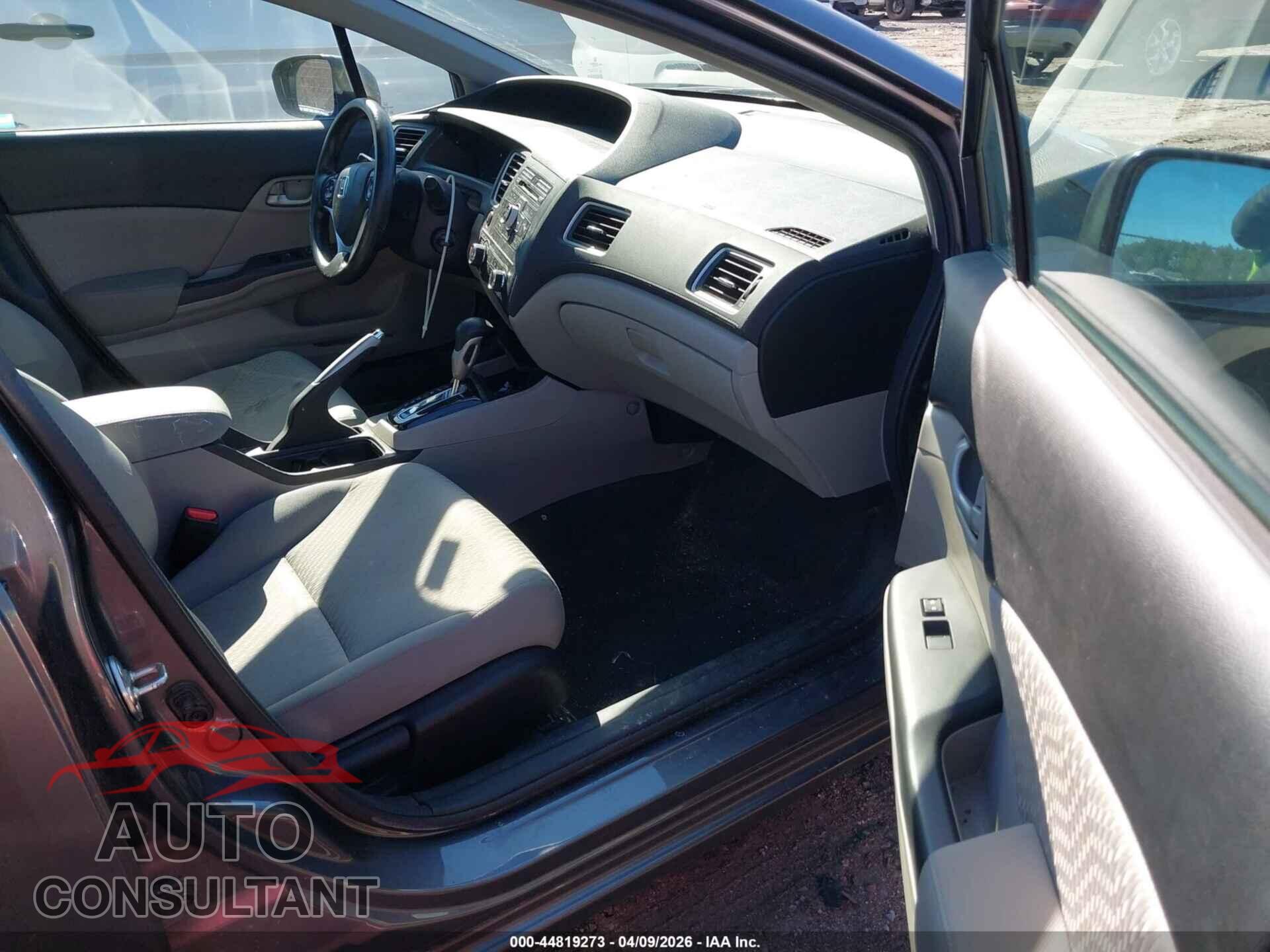 HONDA CIVIC 2015 - 19XFB2F53FE217562