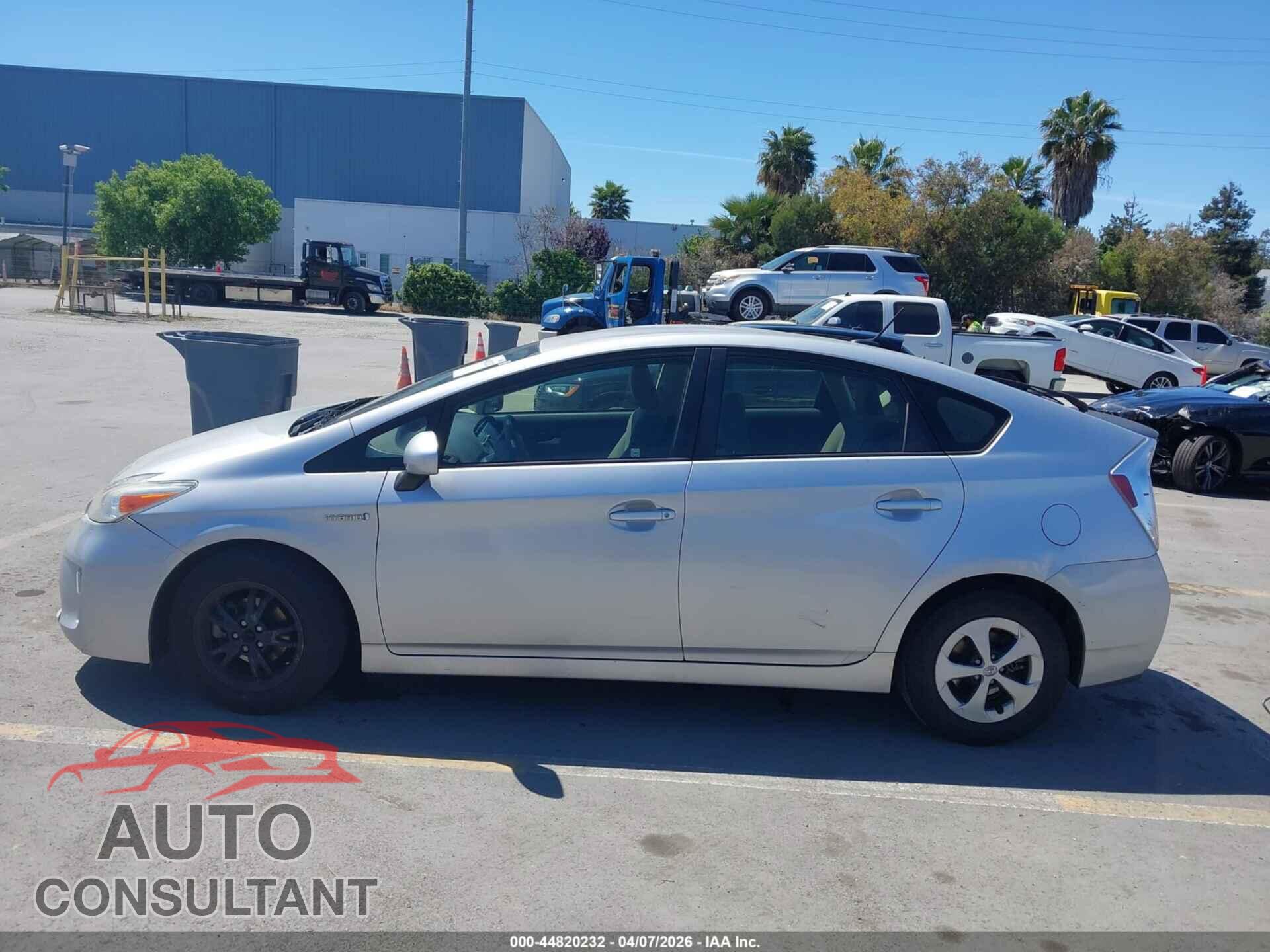 TOYOTA PRIUS 2013 - JTDKN3DU6D0356502