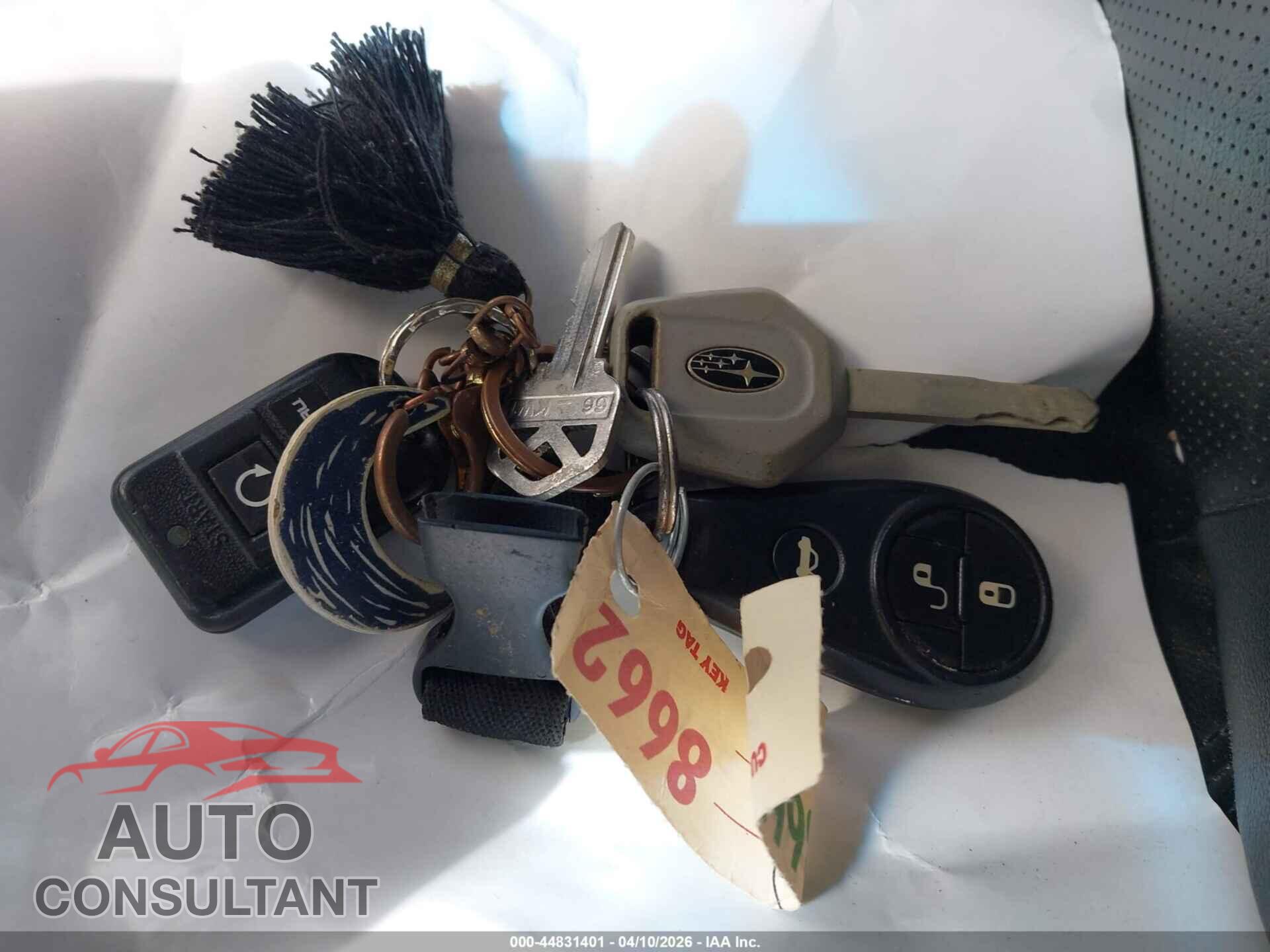 SUBARU FORESTER 2011 - JF2SHAEC1BH744464